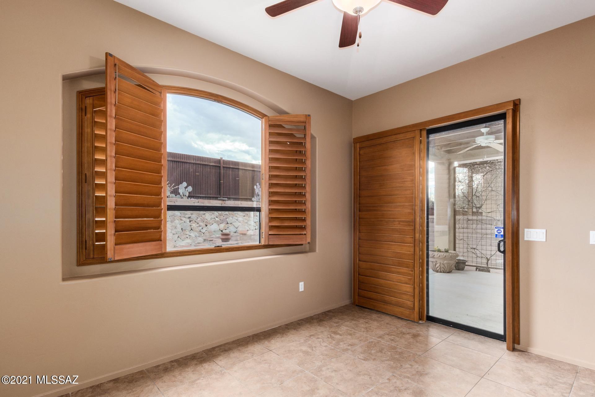 Oasis Harrison - Residential