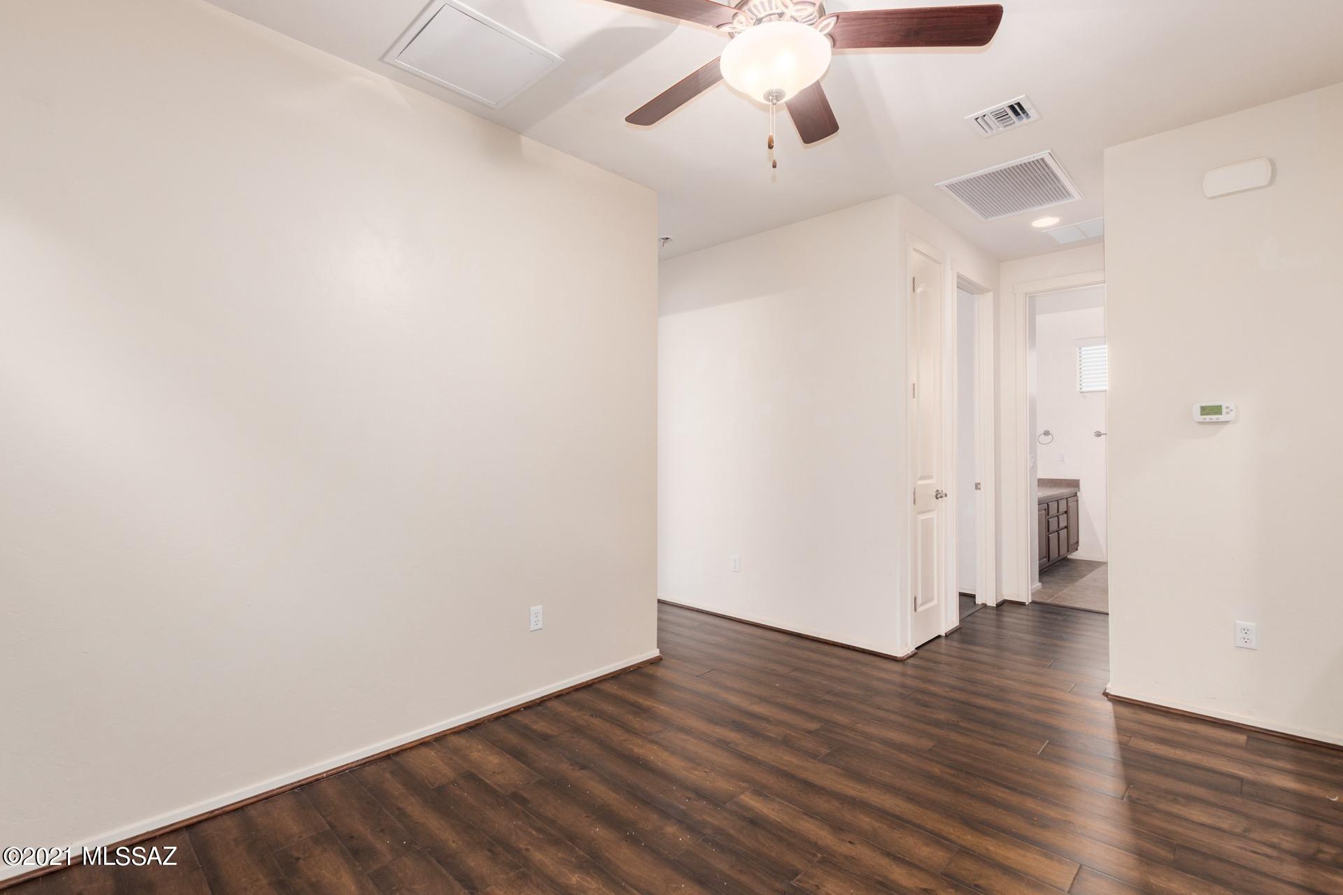 Oasis Harrison - Residential