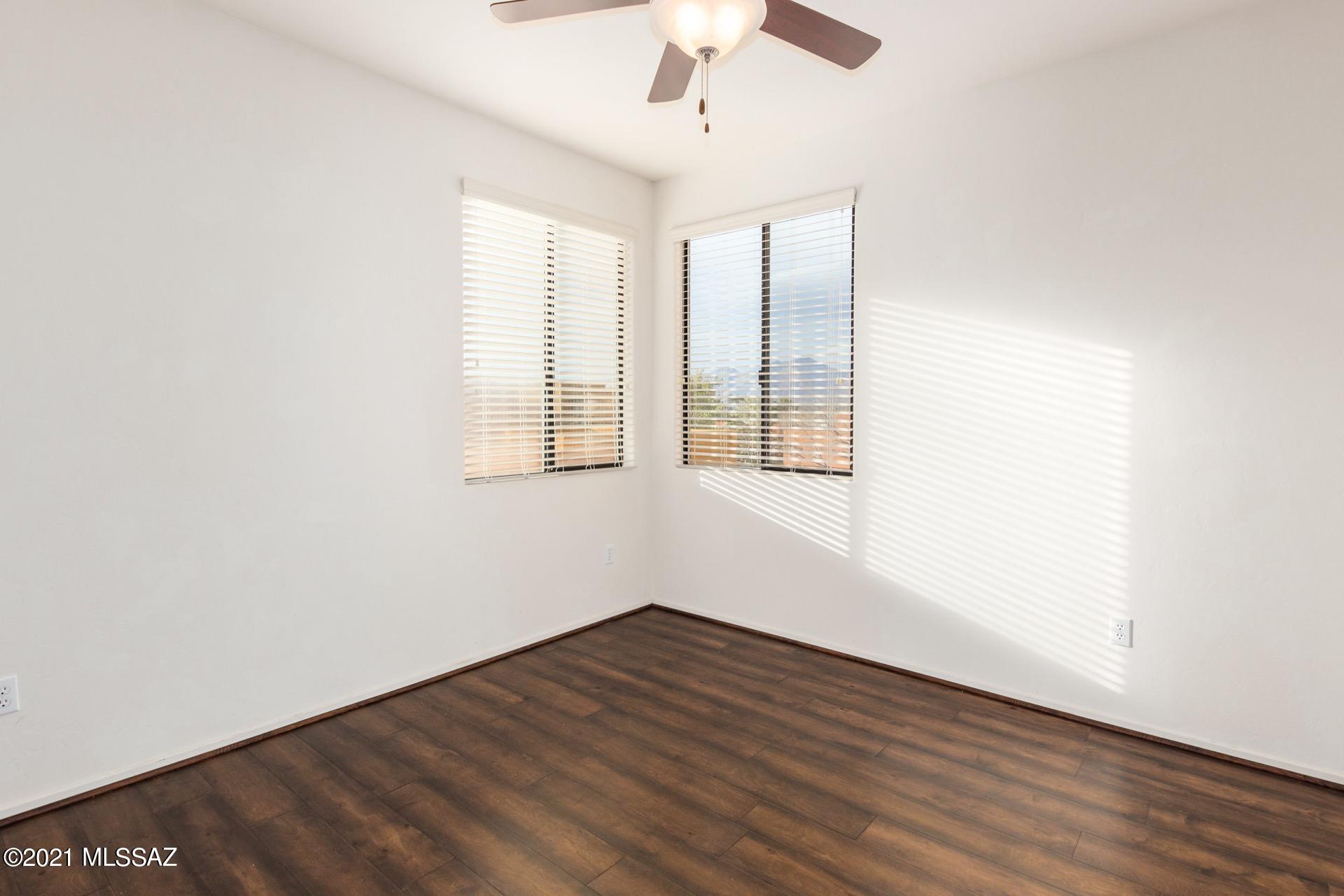 Oasis Harrison - Residential