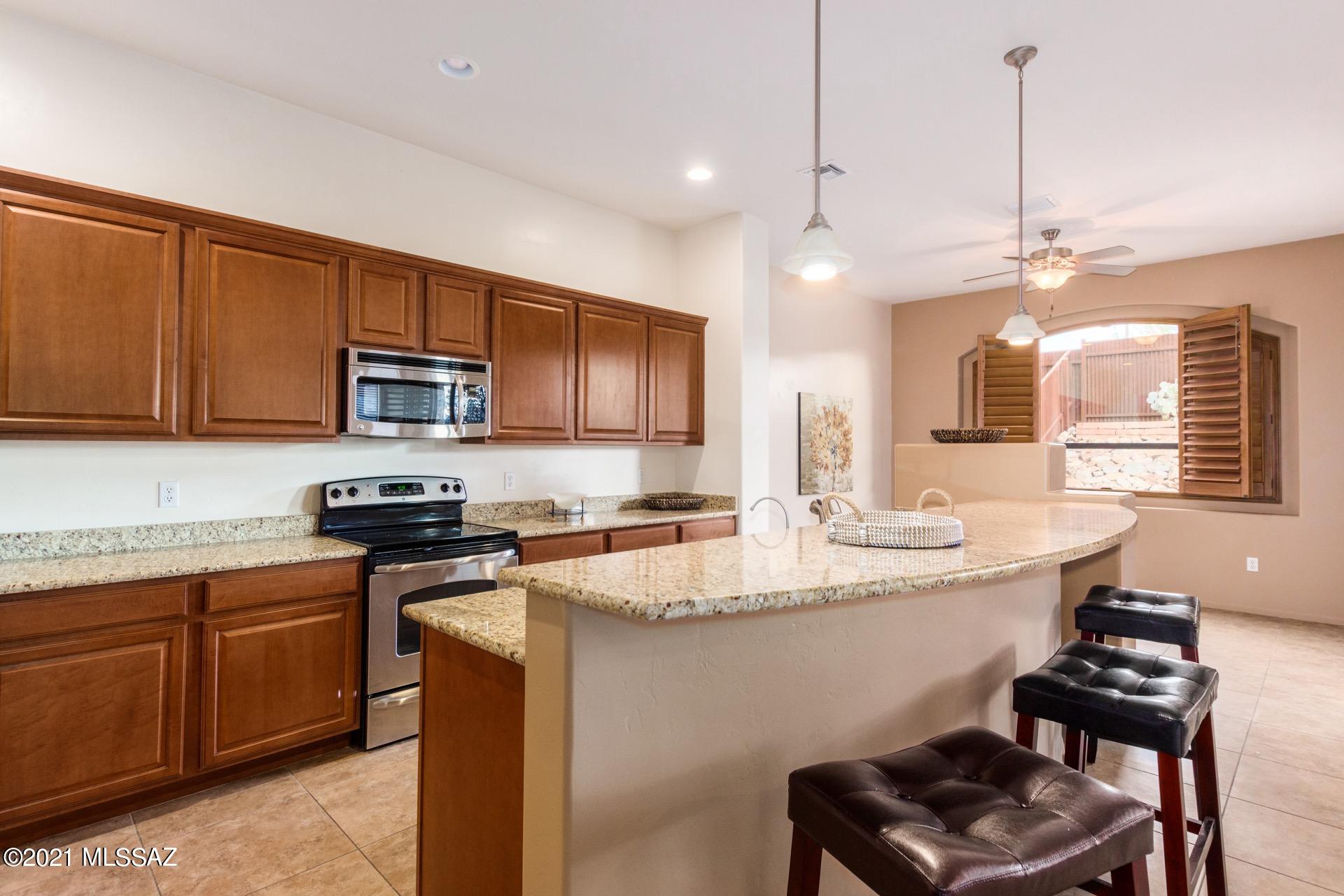 Oasis Harrison - Residential