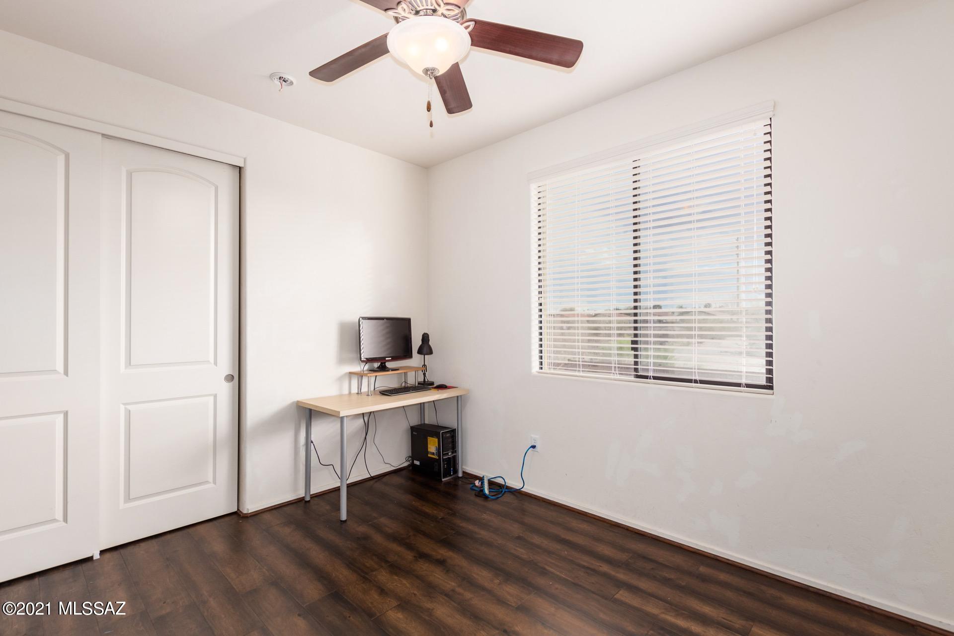 Oasis Harrison - Residential