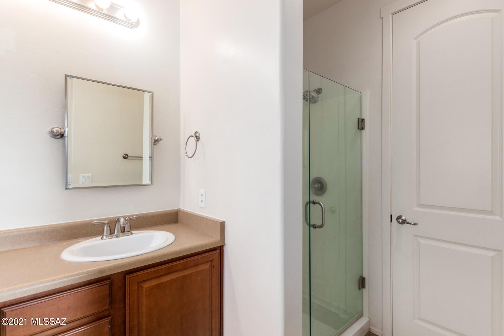 Oasis Harrison - Residential