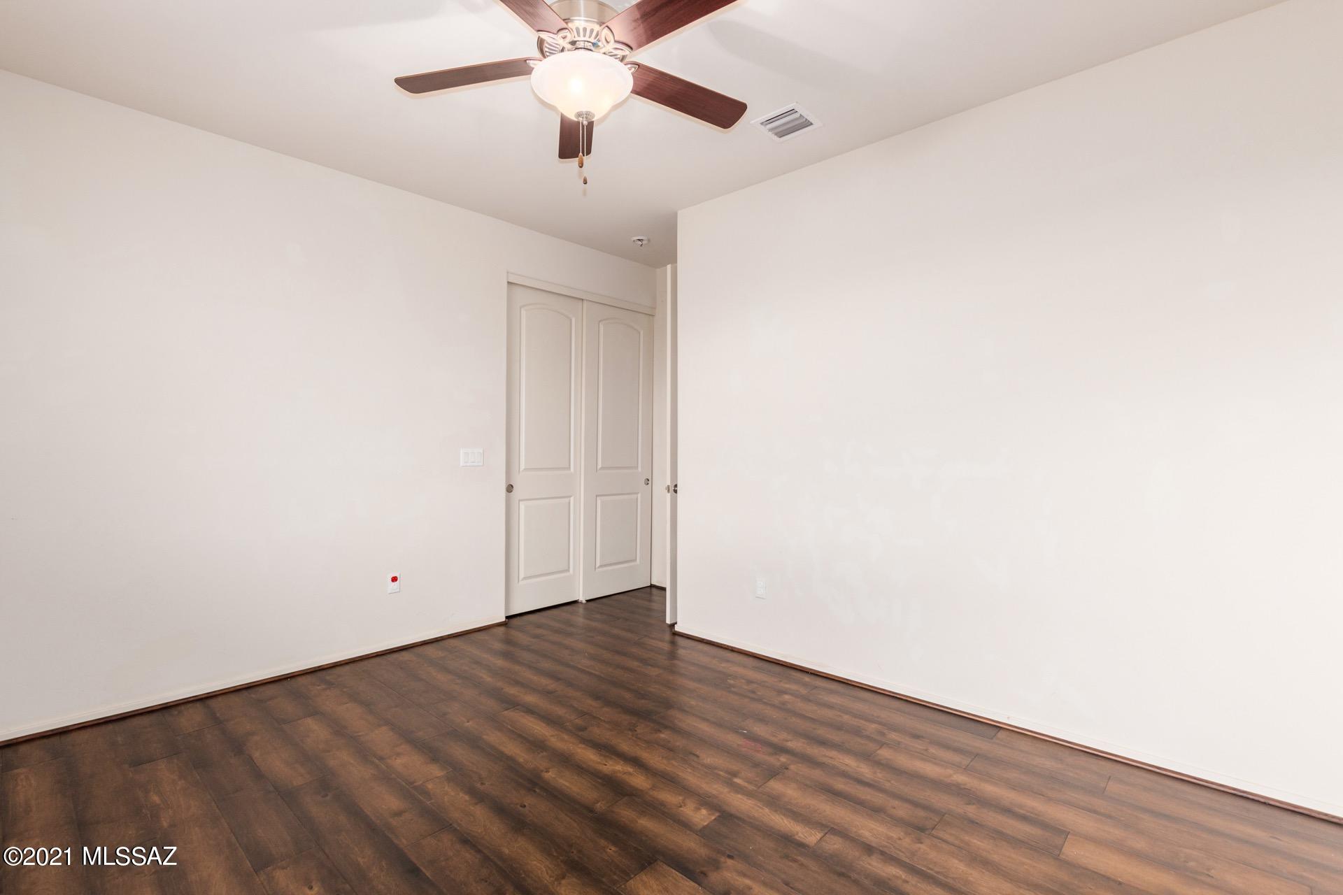Oasis Harrison - Residential
