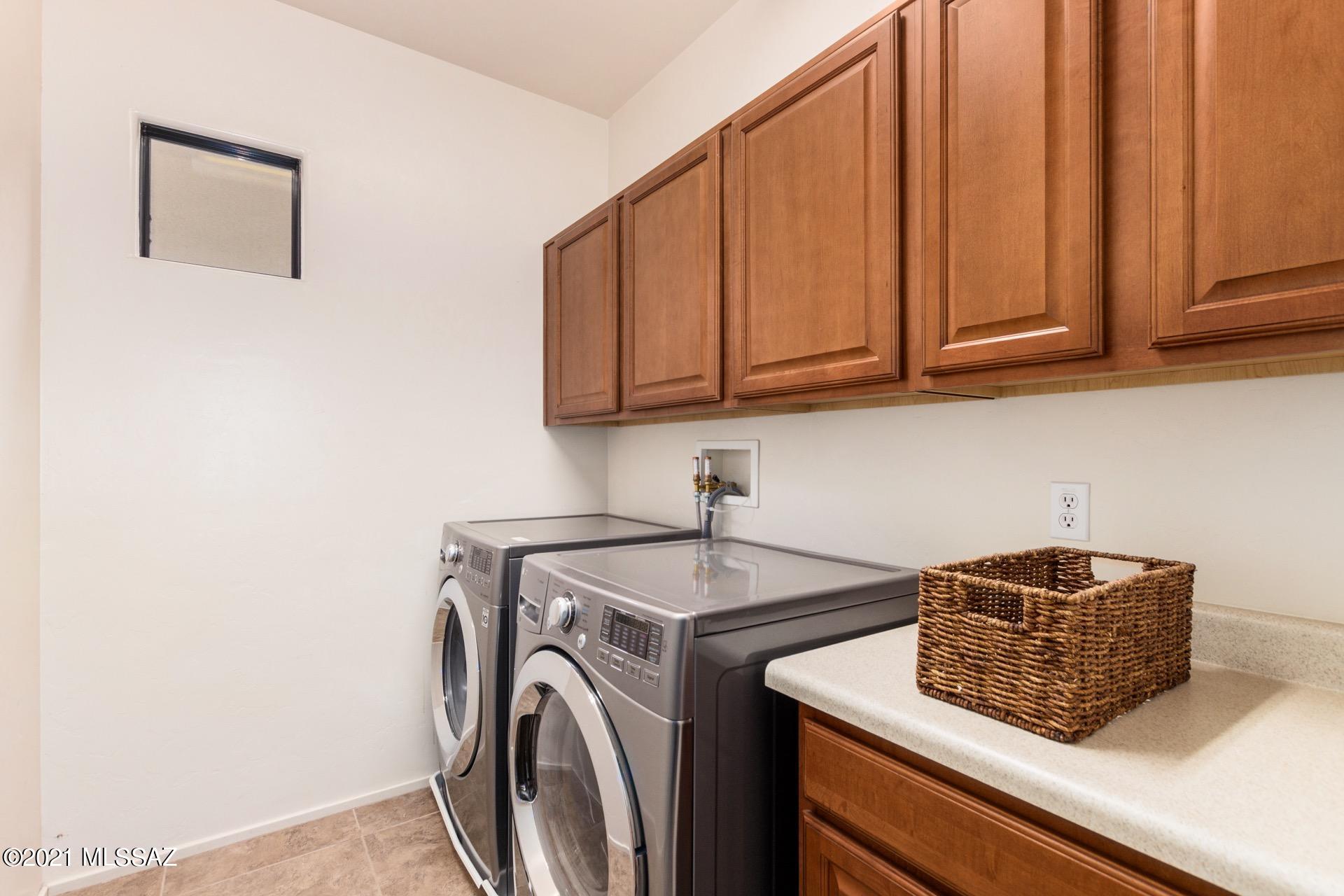 Oasis Harrison - Residential