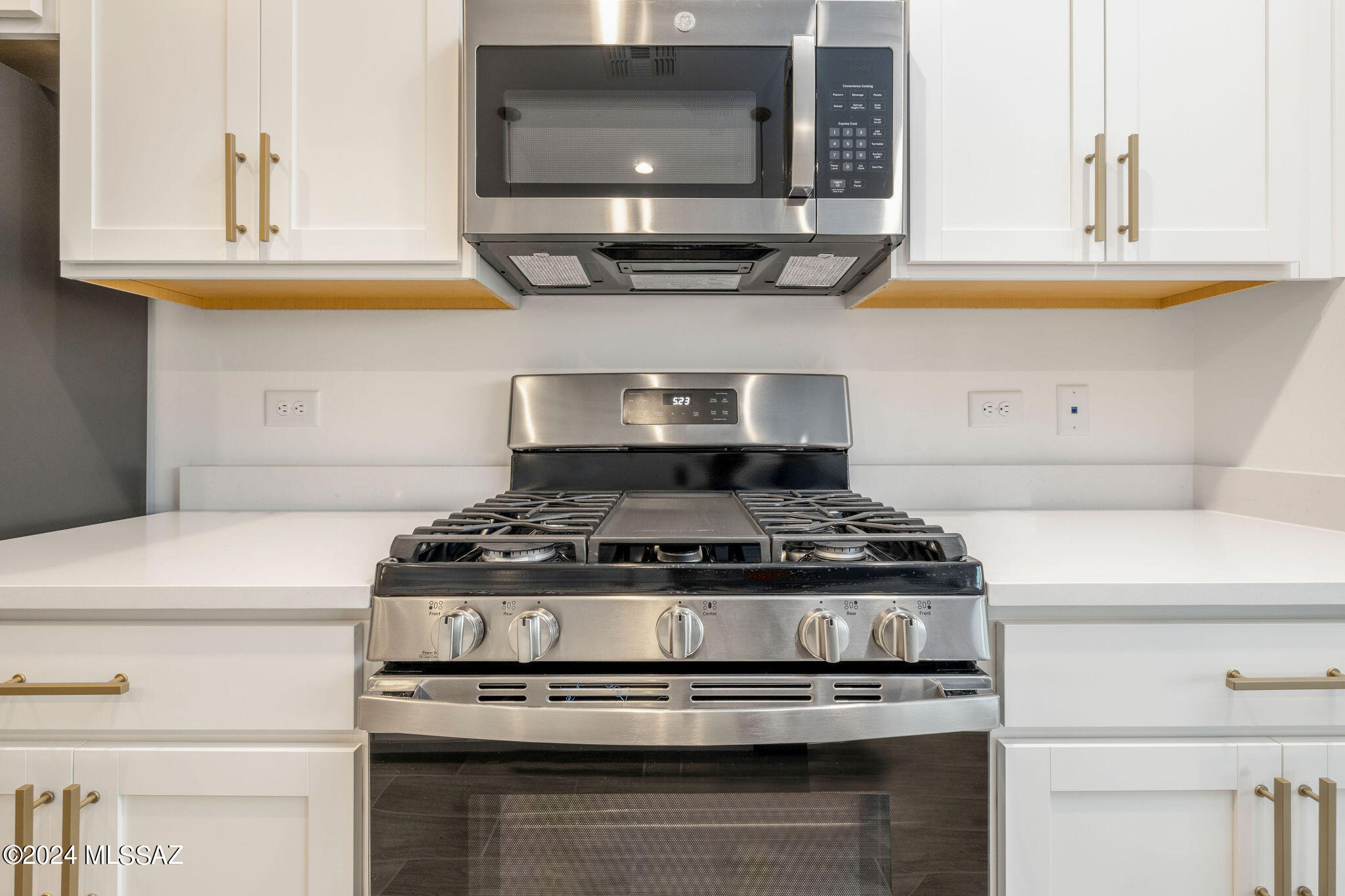 La Estancia De Tucson (1-330) - Residential