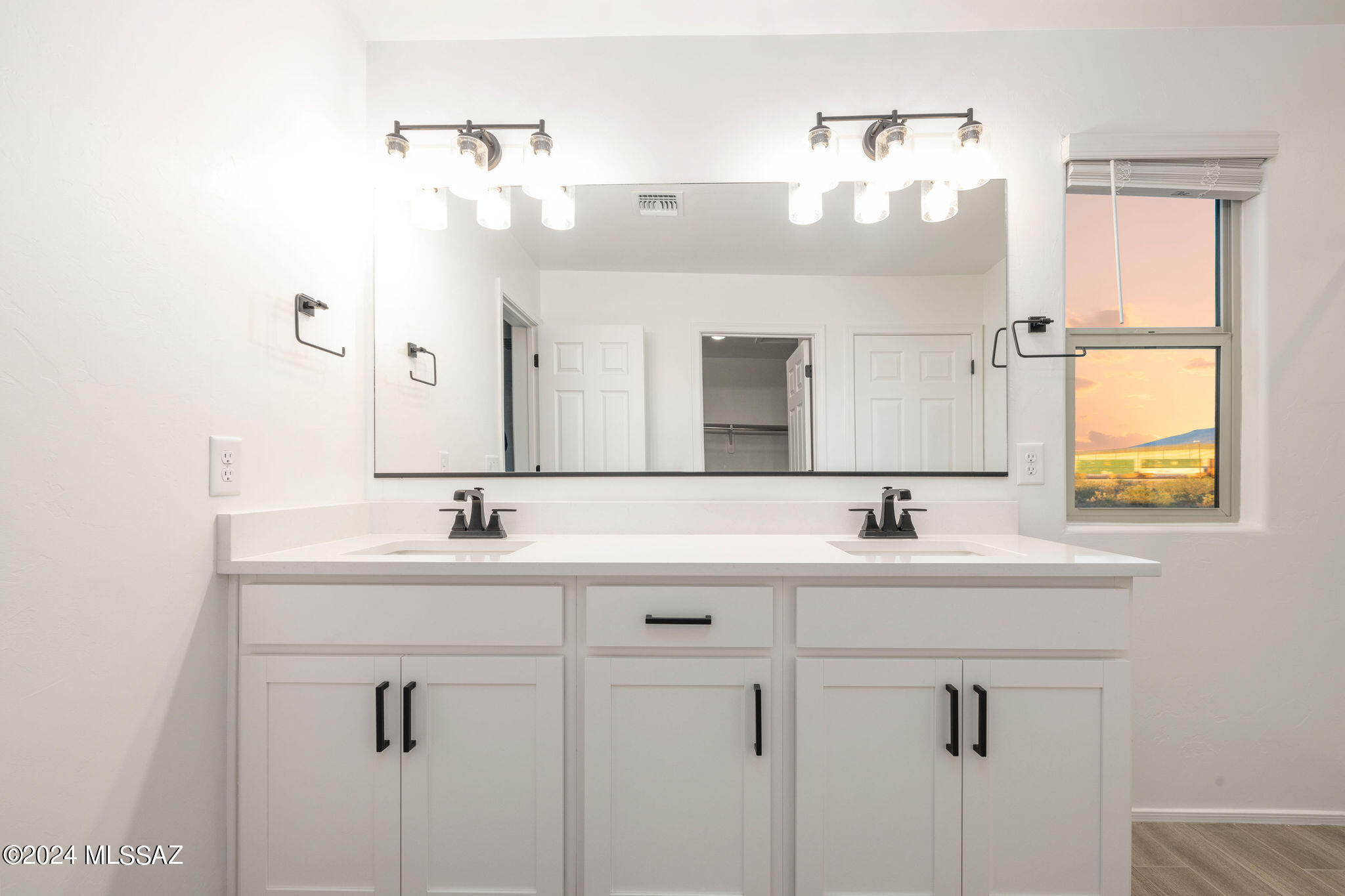 La Estancia De Tucson (1-330) - Residential