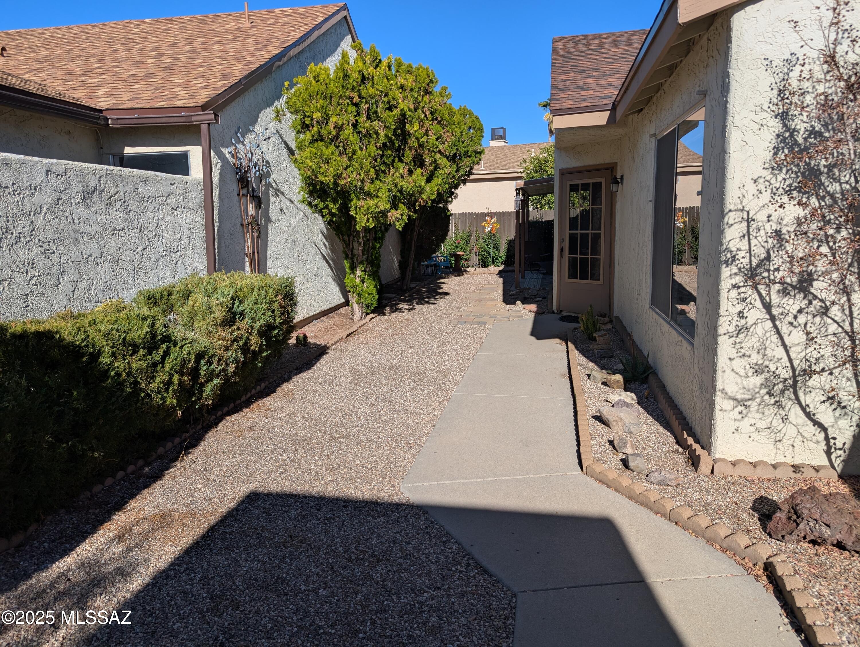 Saddlewood Villas (1-102) - Residential