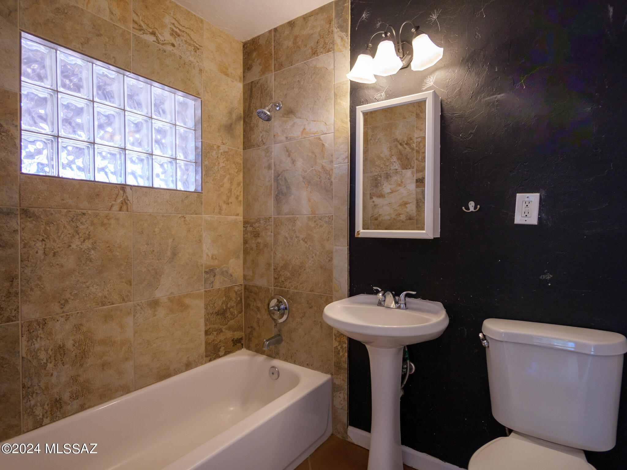 Tucson Heights - Residential Lease