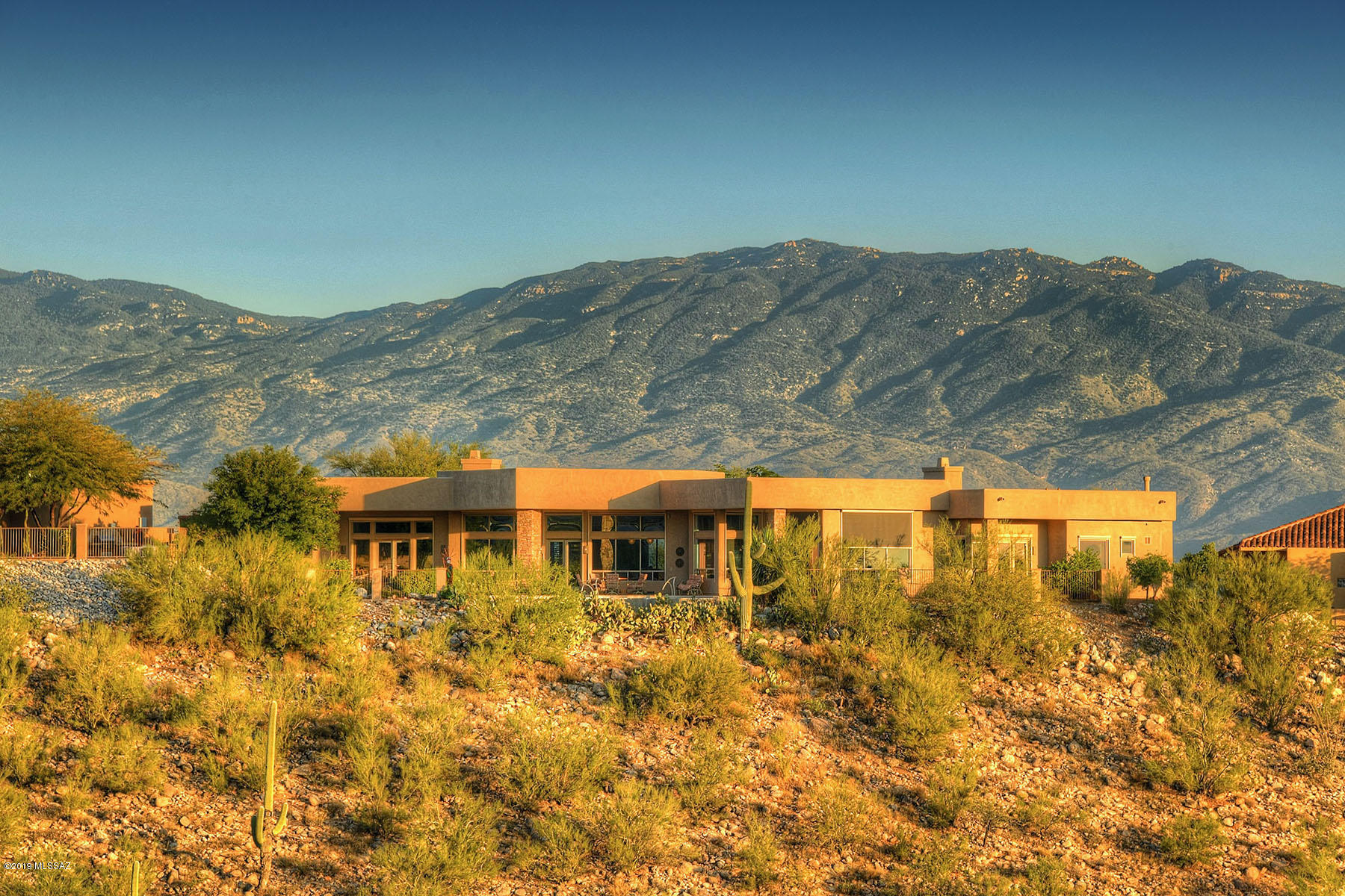 Sabino Mountain (1-290) - Residential