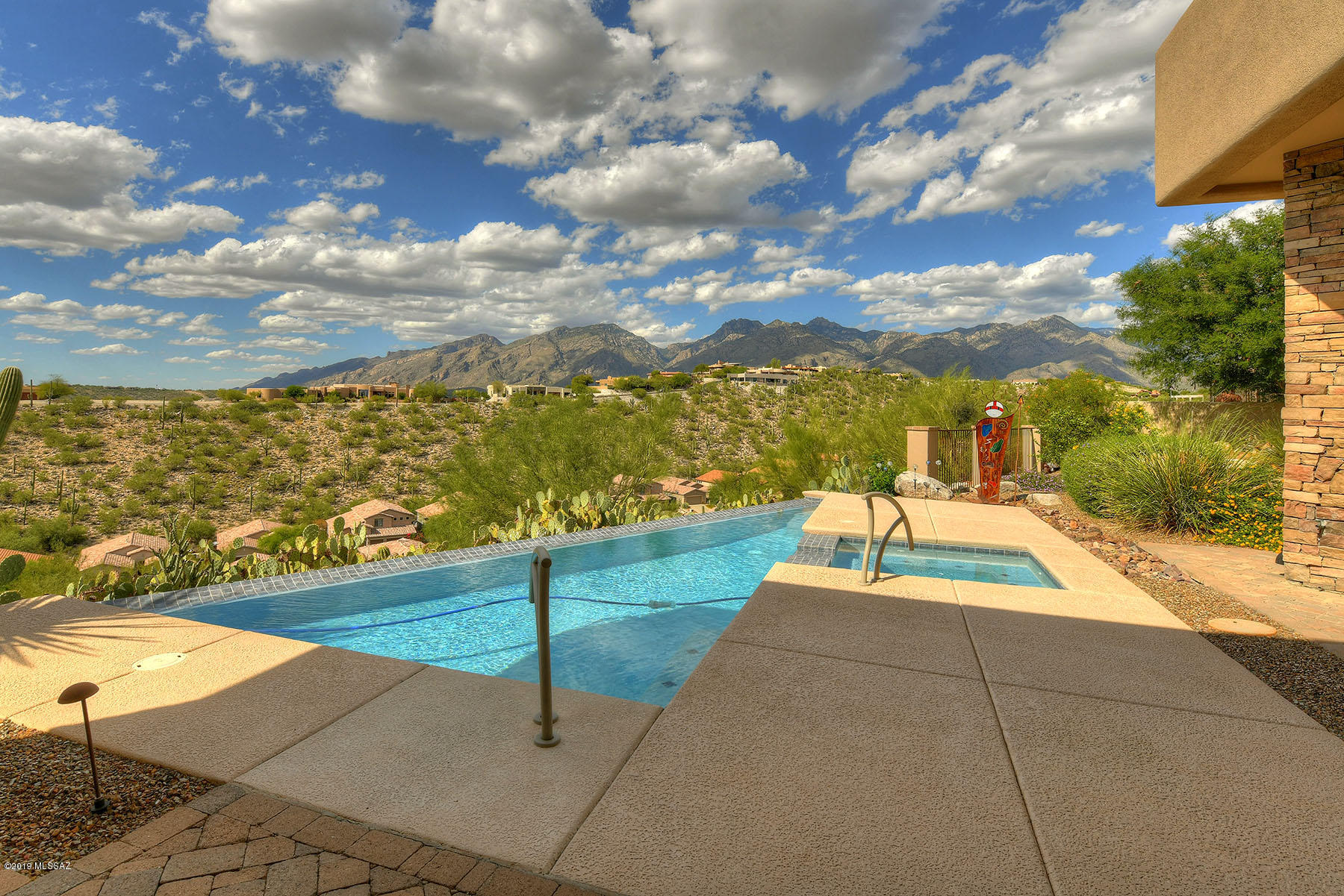 Sabino Mountain (1-290) - Residential