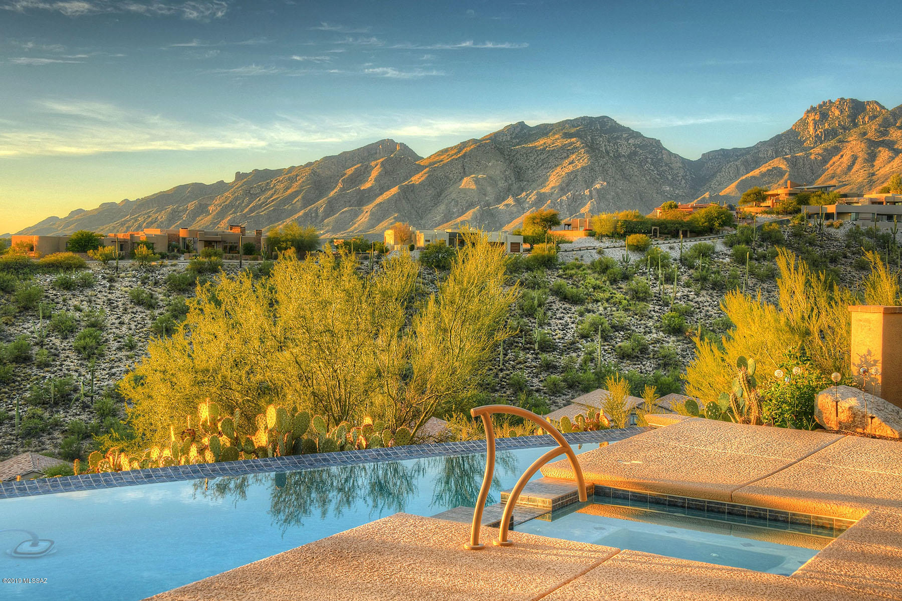 Sabino Mountain (1-290) - Residential
