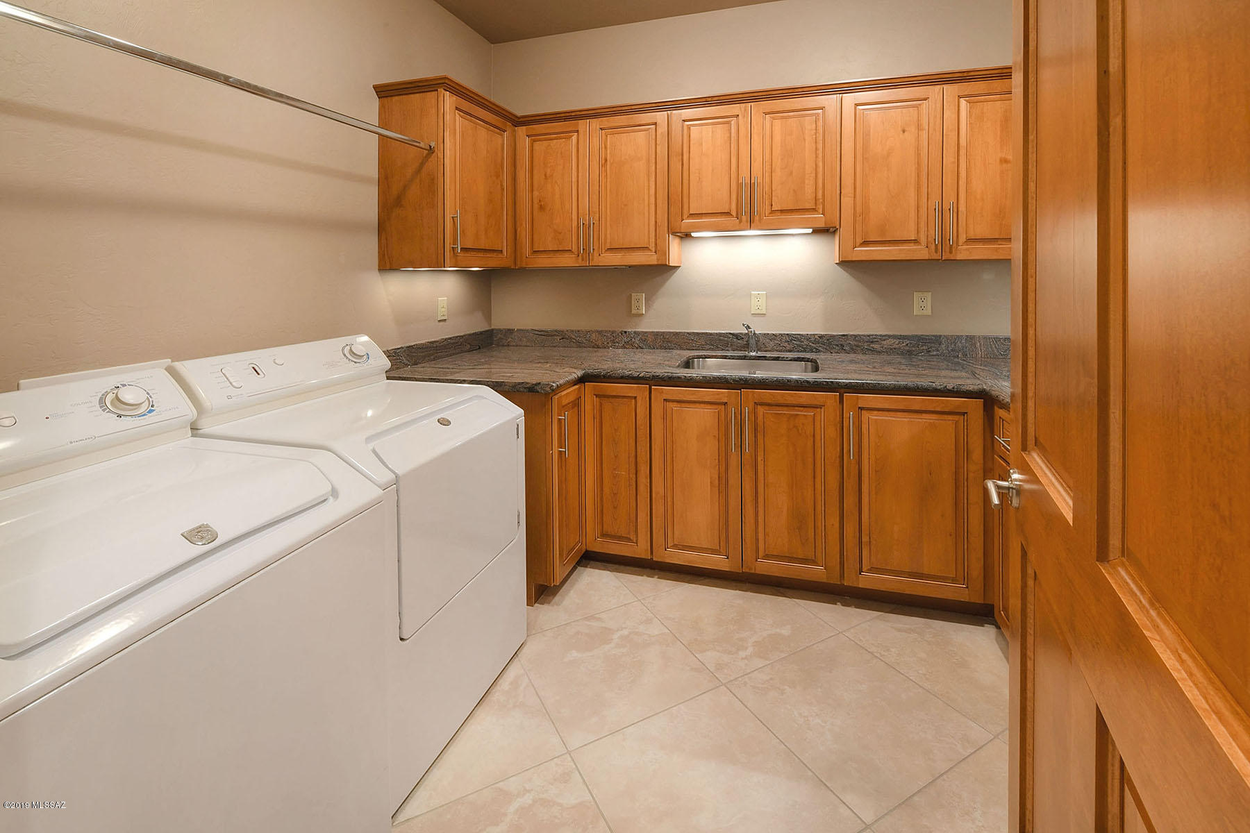 Sabino Mountain (1-290) - Residential