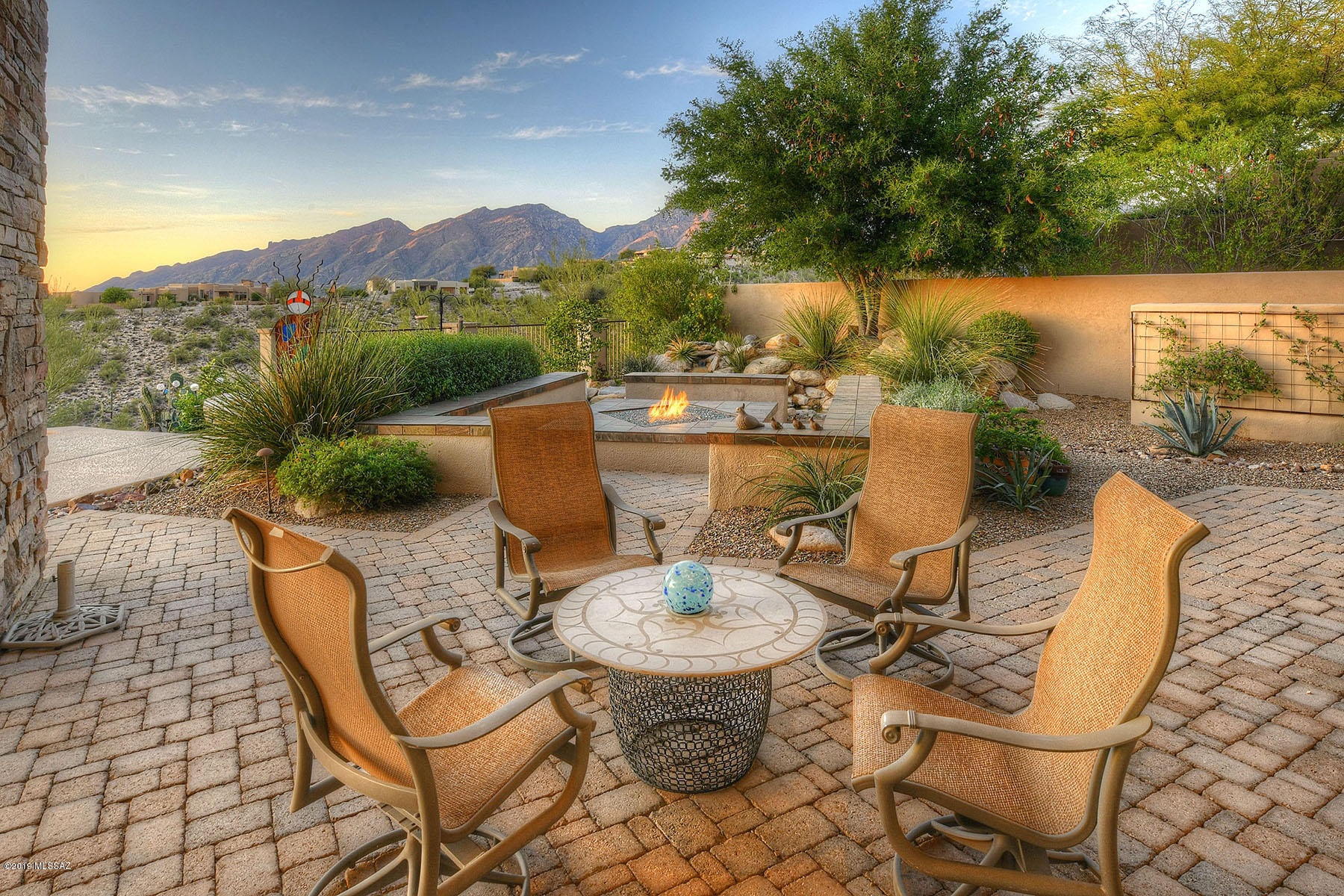 Sabino Mountain (1-290) - Residential