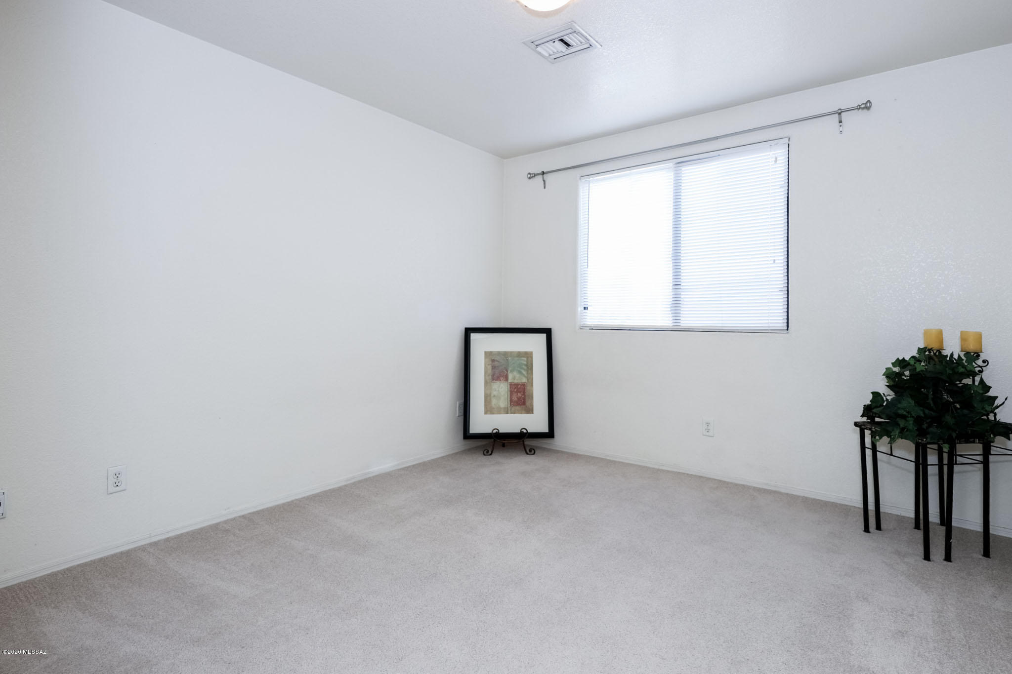 Mountain View Condos. (1-76) - Residential
