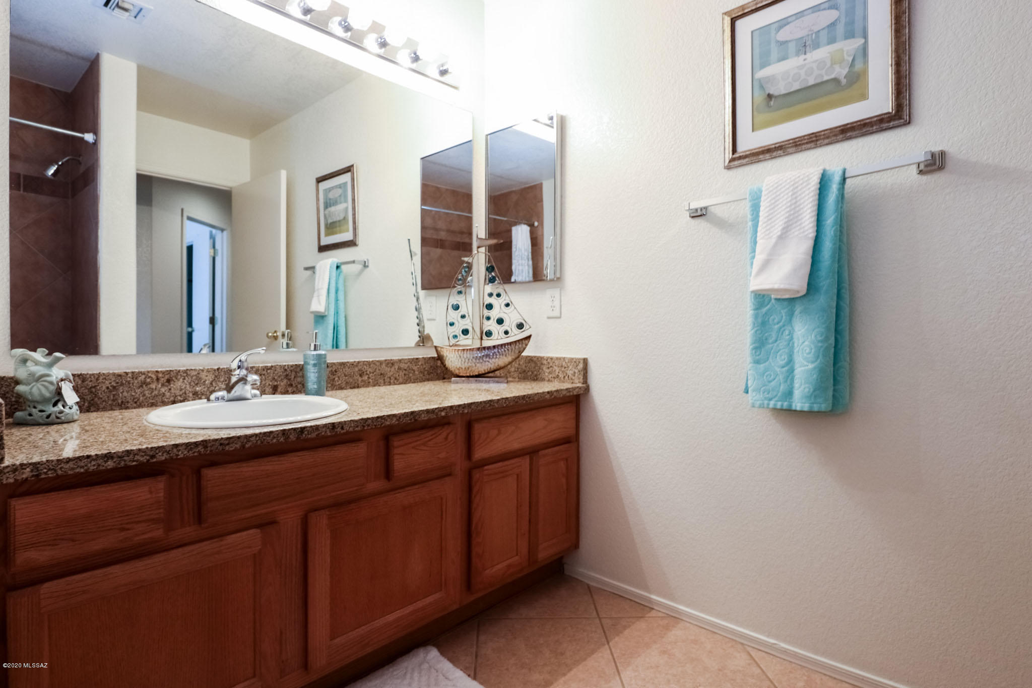Mountain View Condos. (1-76) - Residential