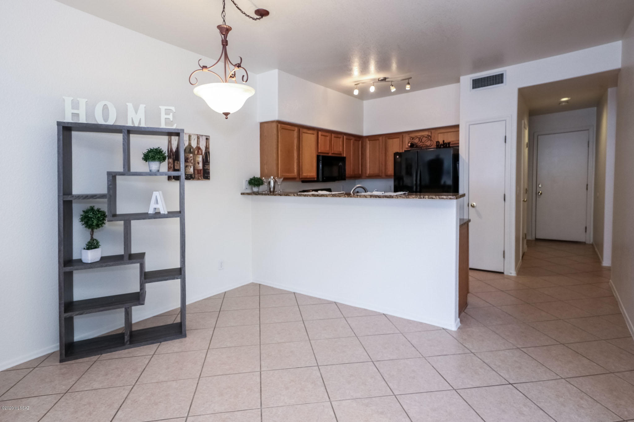 Mountain View Condos. (1-76) - Residential