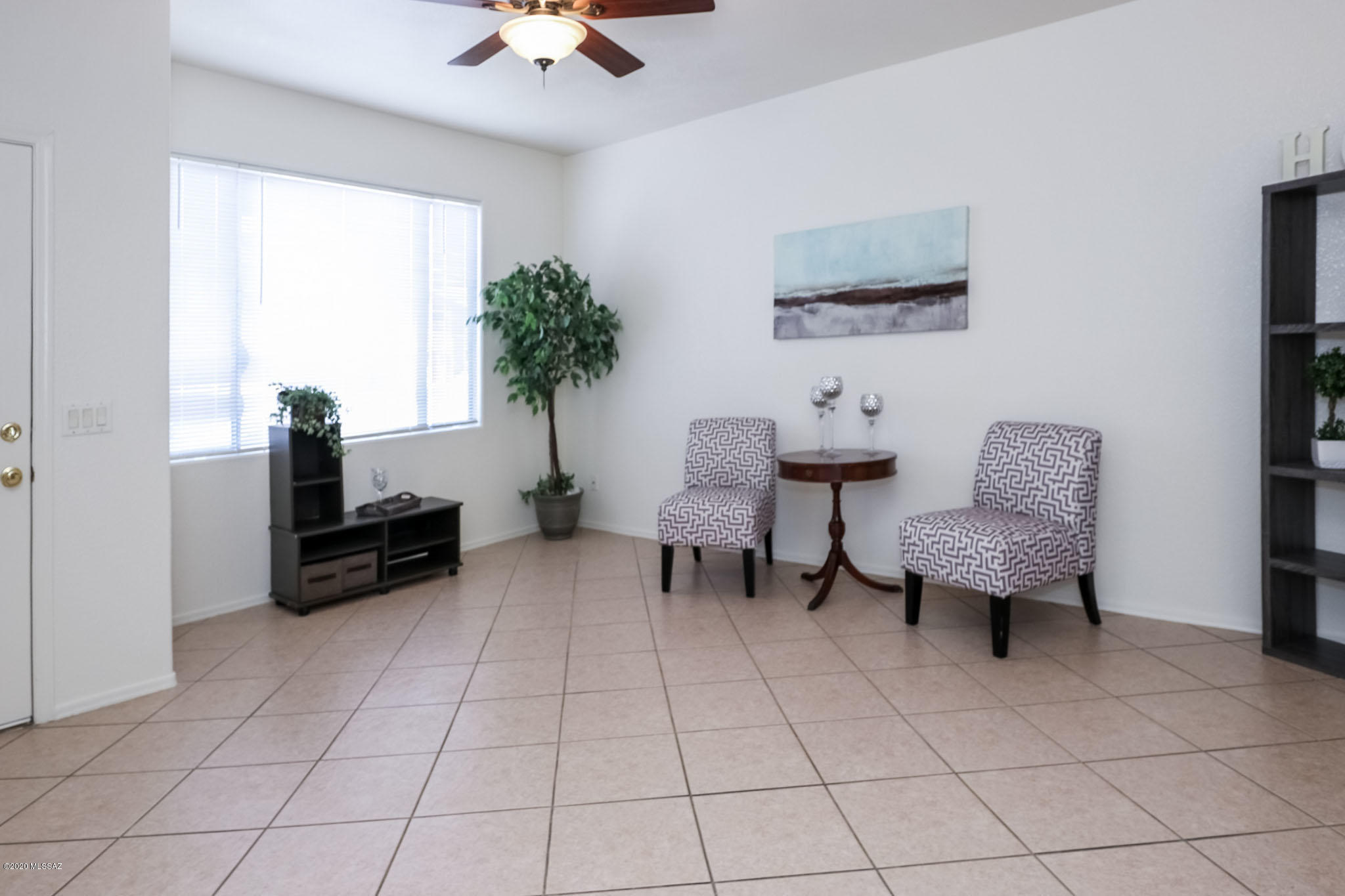 Mountain View Condos. (1-76) - Residential