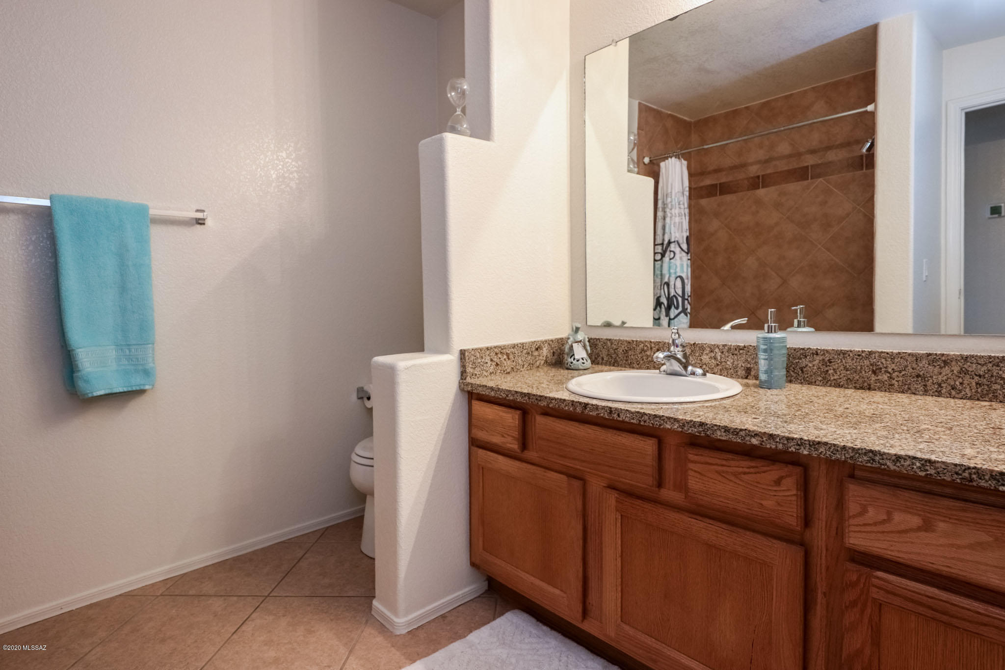 Mountain View Condos. (1-76) - Residential