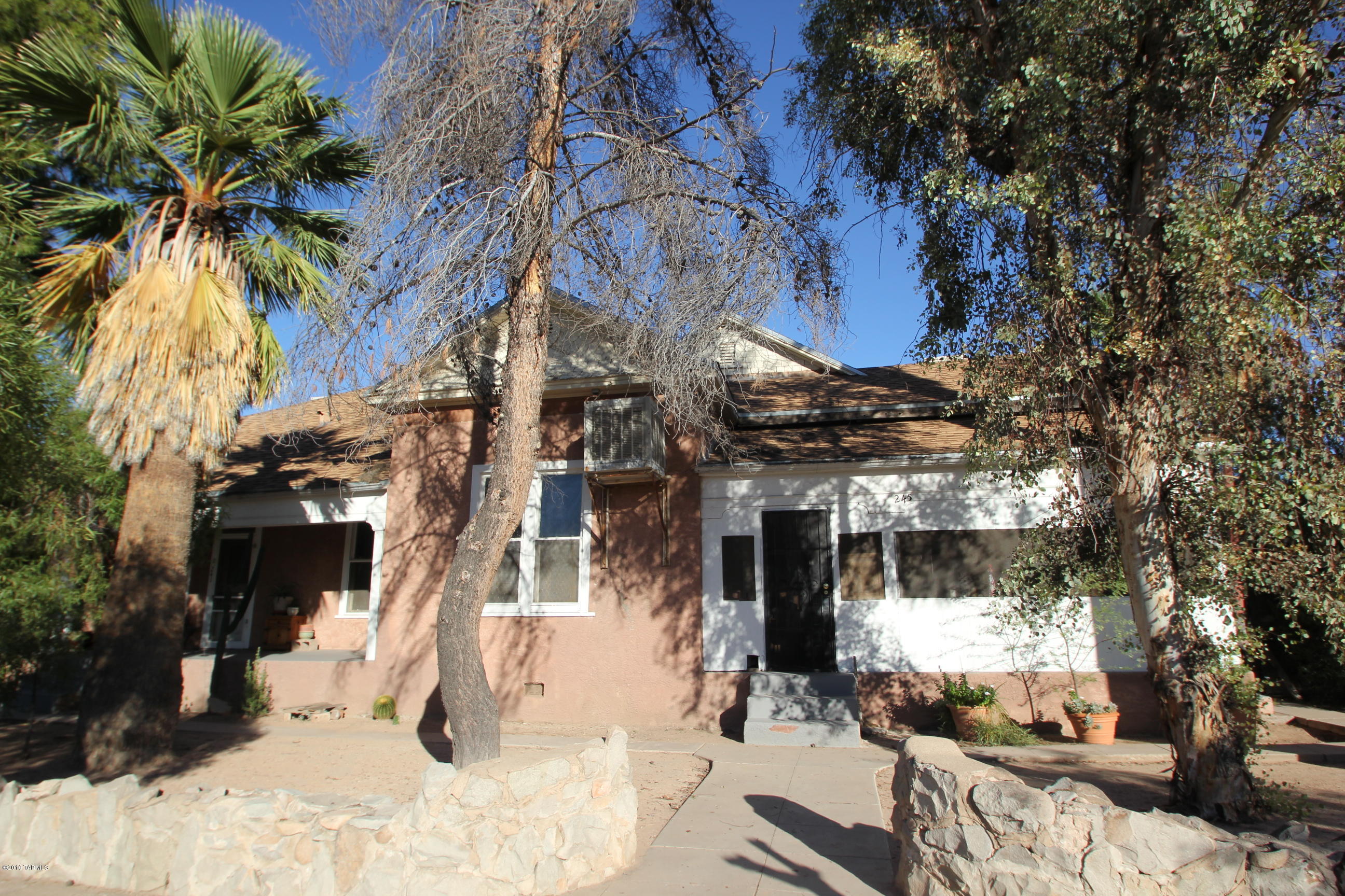 Very special 5-plex property in historic Armory Park. Amazing opportunity with lots of possibilities. This is the first time the home has been available in over 40 years, unbeatable location! Sold As Is.