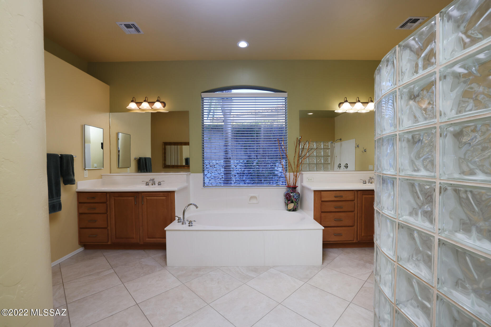 Pinnacle Ridge (1-76) - Residential