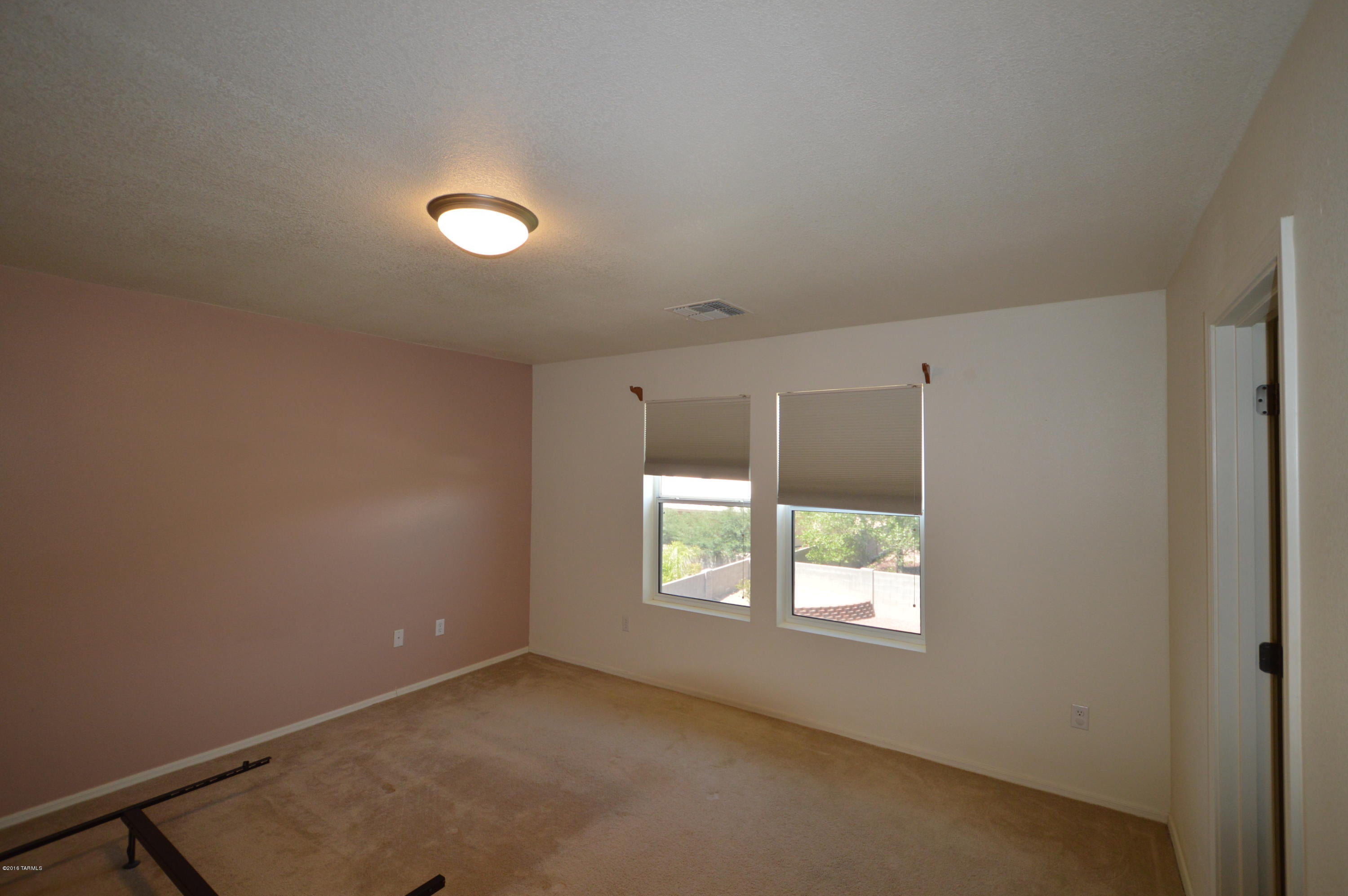 Tucson Mountain Village II (237-491) - Residential Lease