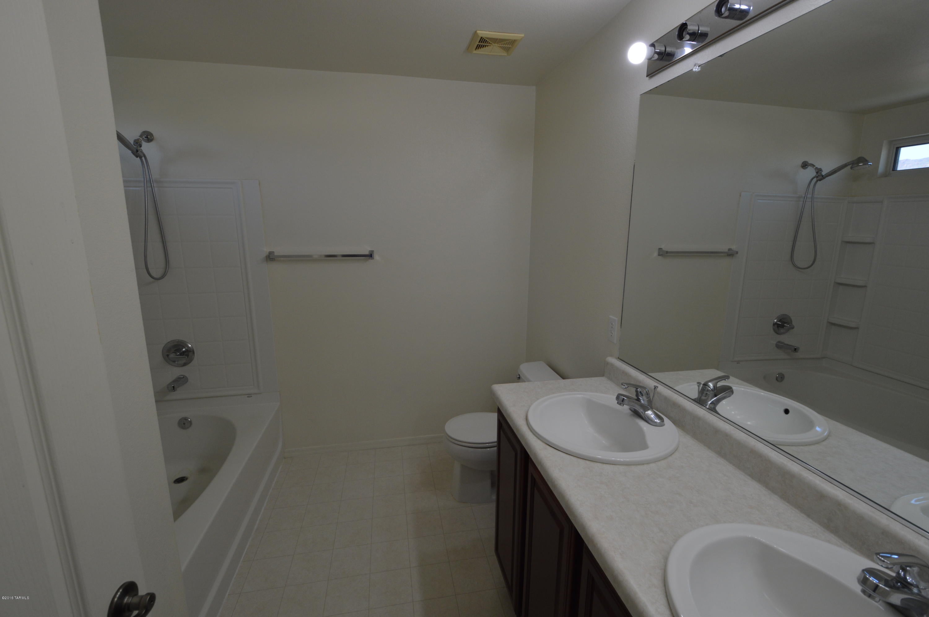 Tucson Mountain Village II (237-491) - Residential Lease