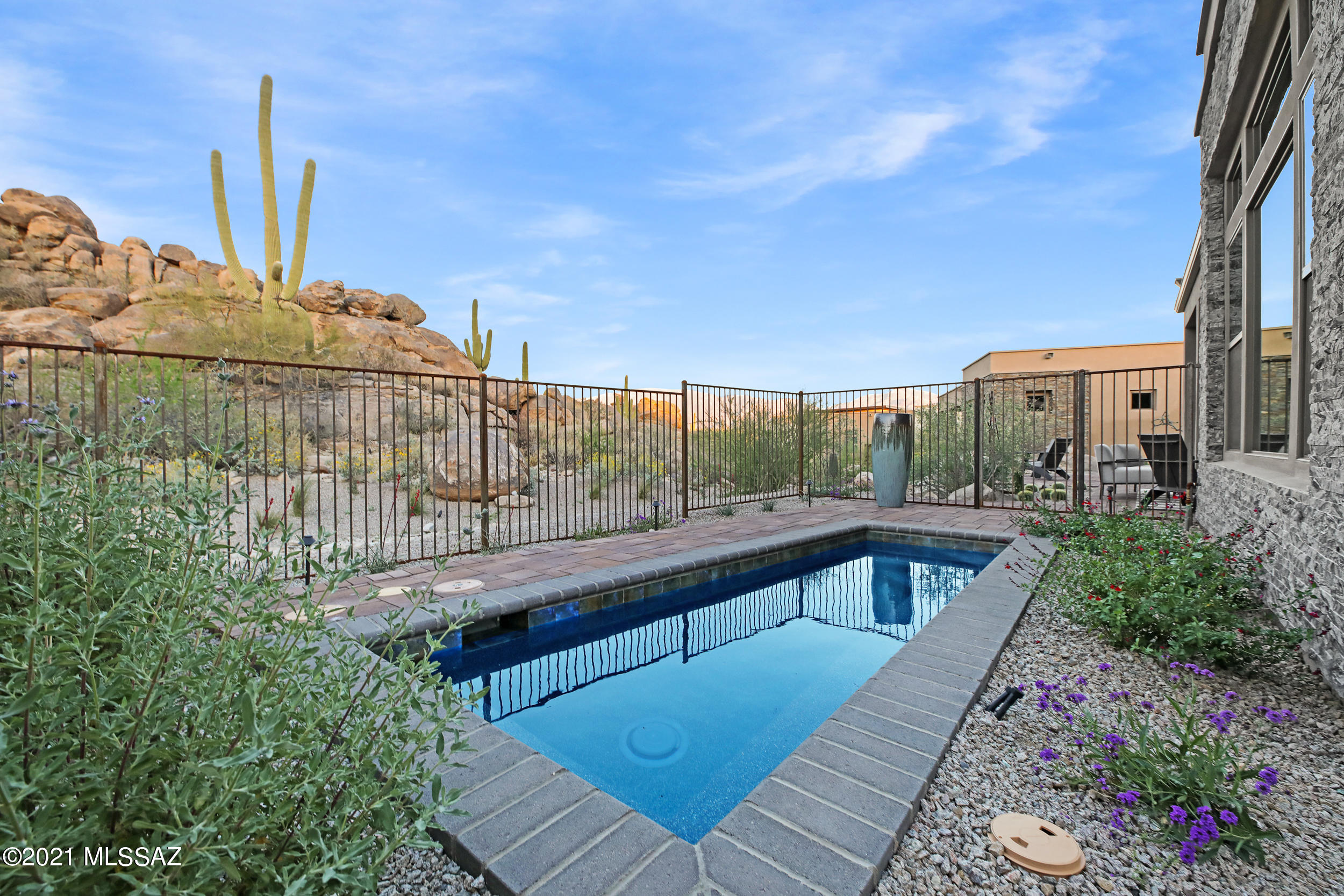 Stone Canyon VIII (486-602) - Residential