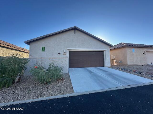Del Webb at Rancho Del Lago Phase II SQ20112850077 - Residential Lease