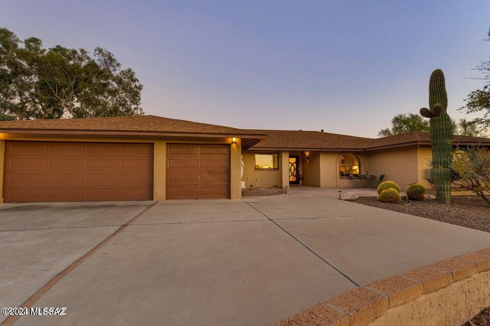 Enjoy majestic views of mountain and city lights for miles in every direction from this elevated lot in Heatherwood Hills.  Entertain or relax by the pool, perhaps a libation from the outdoor bbq/bar area or coffee as the sun rises?  Inside, the home features an updated kitchen overlooking the family room and formal dining area, a formal living area and three bedrooms - views from each await.  A three car garage with workshop space too!  Both roof & hvac replaced within last 5 years. Come check it out!