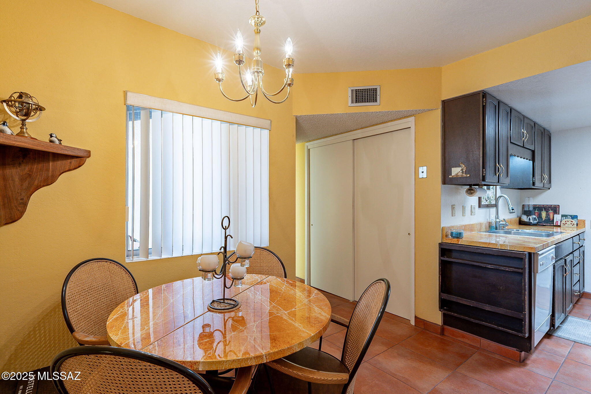 Continental Vistas(1-302) - Residential