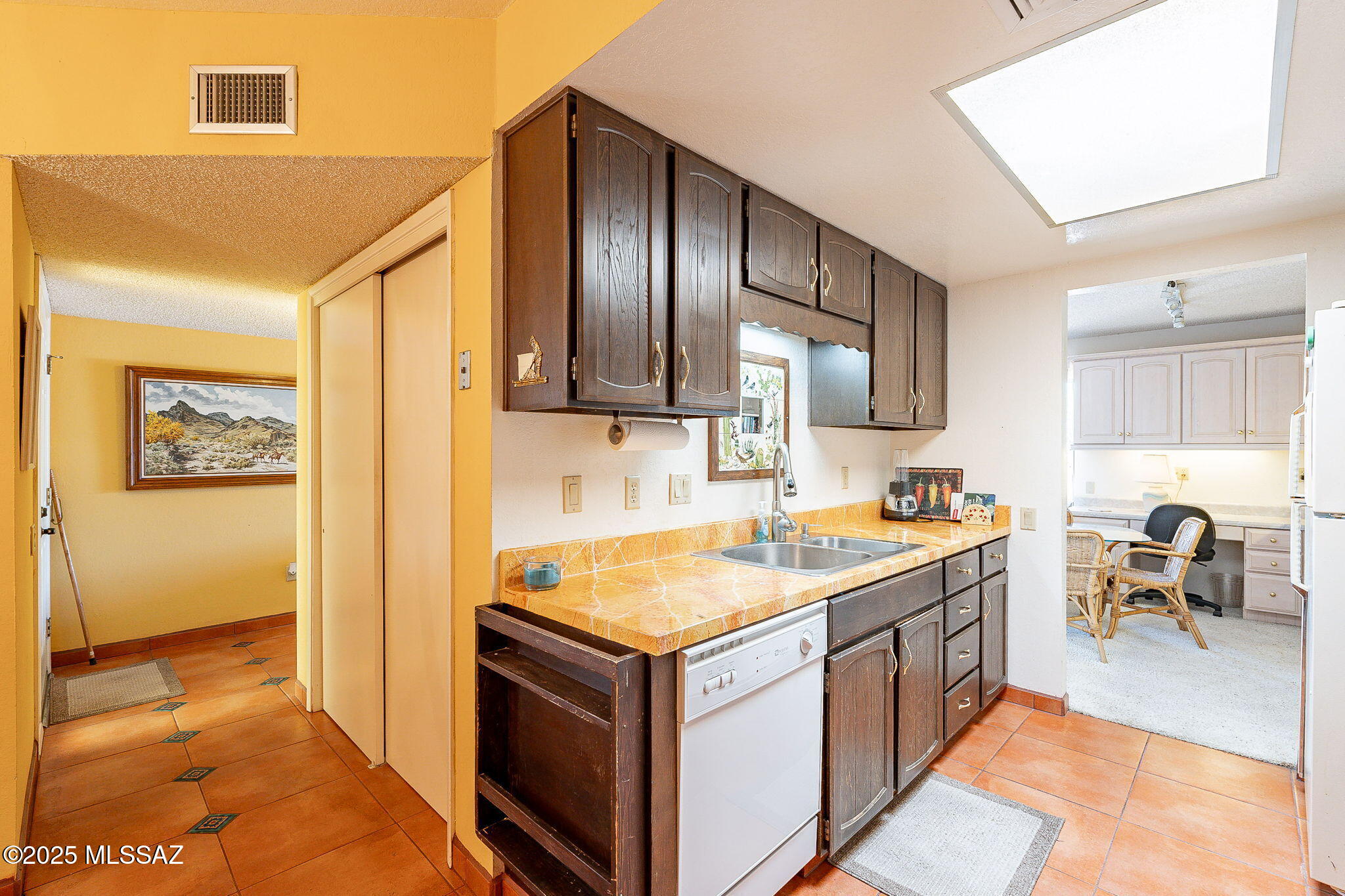 Continental Vistas(1-302) - Residential
