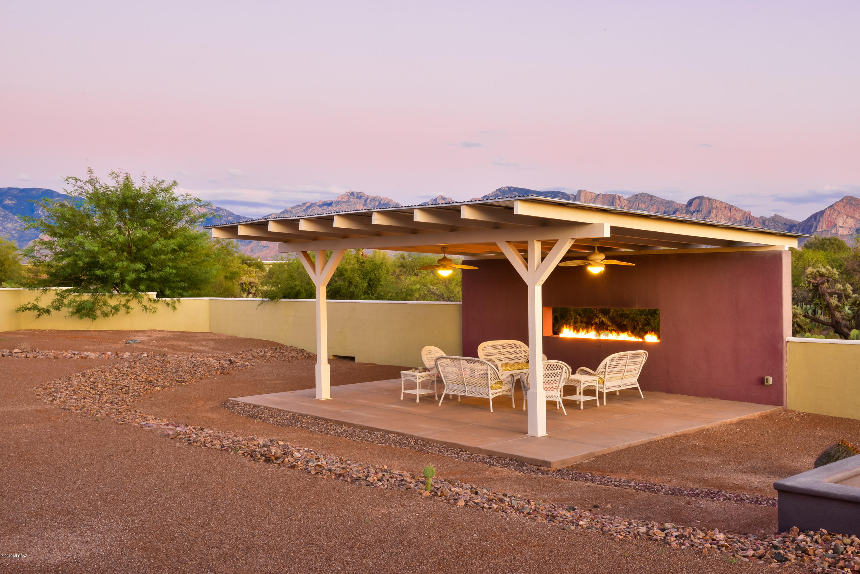 La Cholla Airpark - Residential