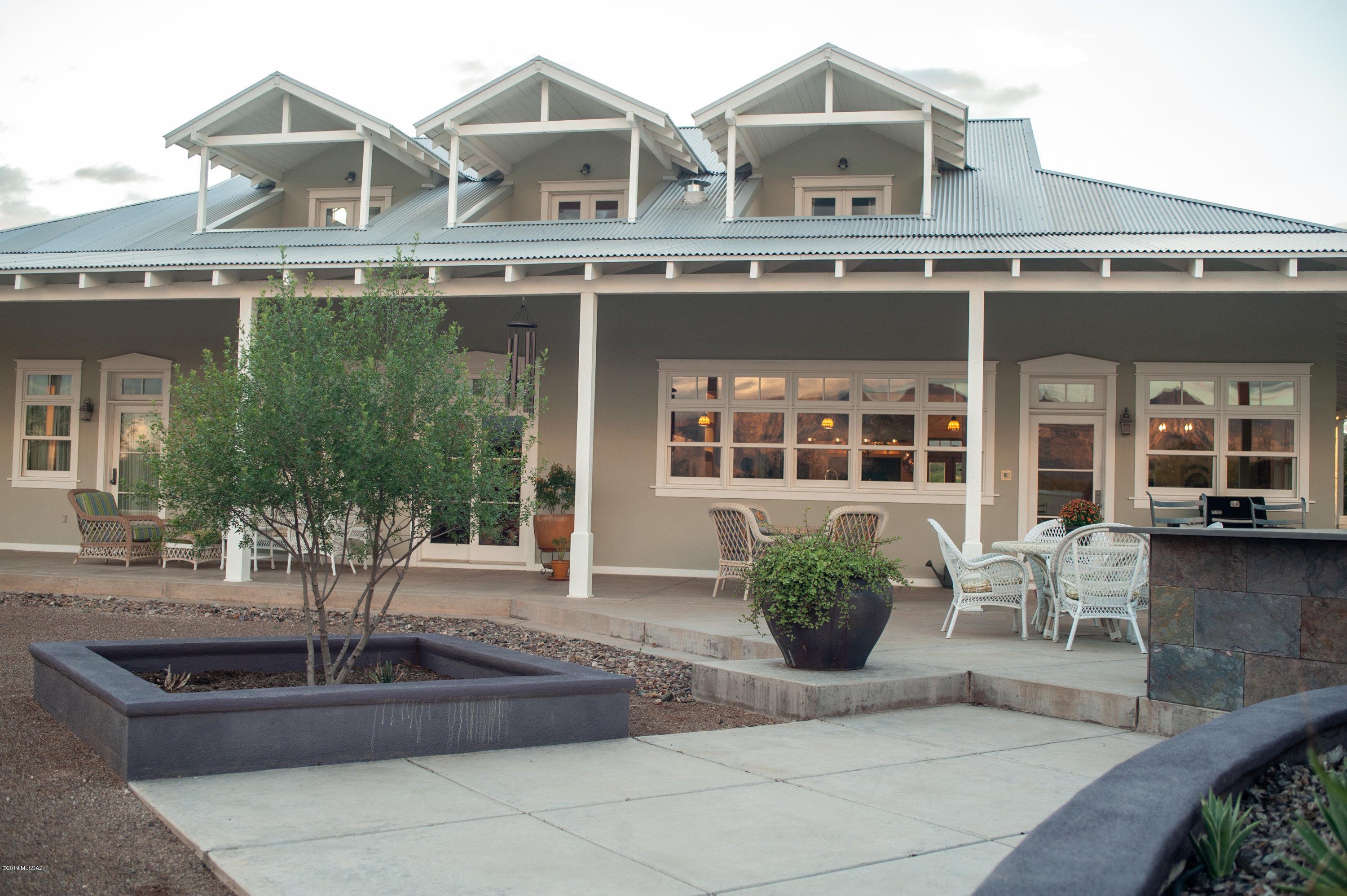 La Cholla Airpark - Residential