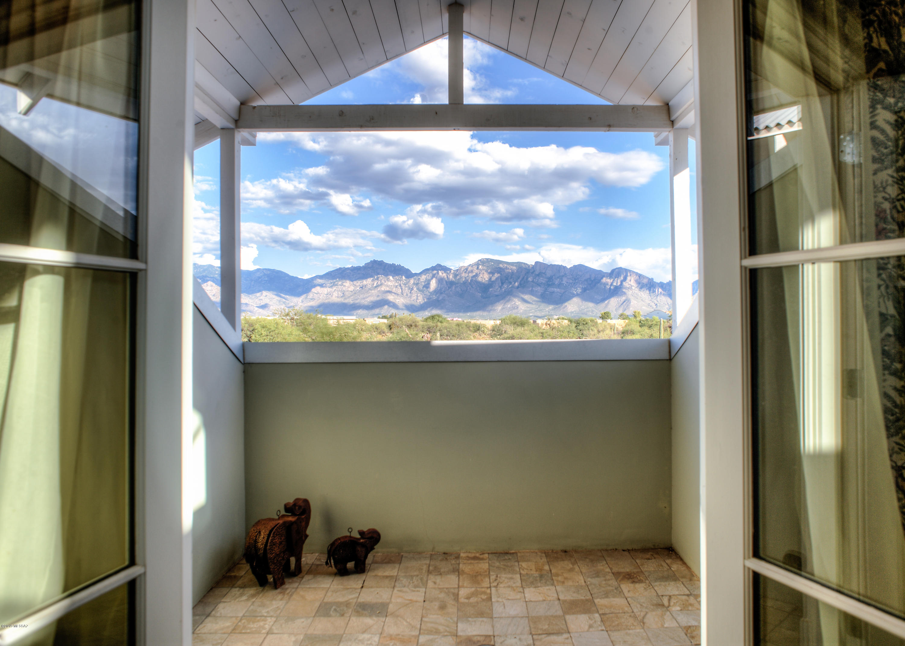 La Cholla Airpark - Residential