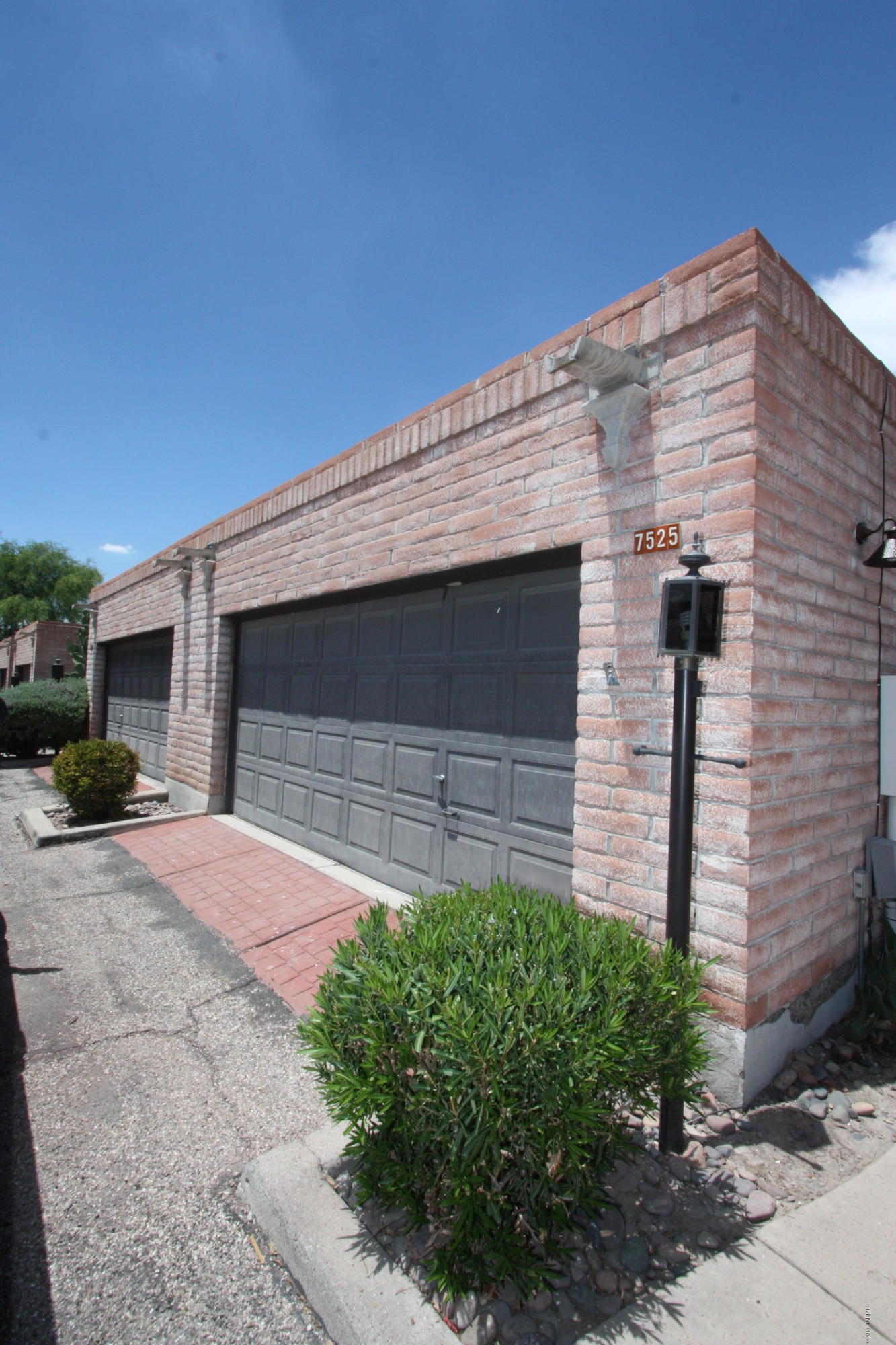 Tanque Verde Estates (1-71) - Residential