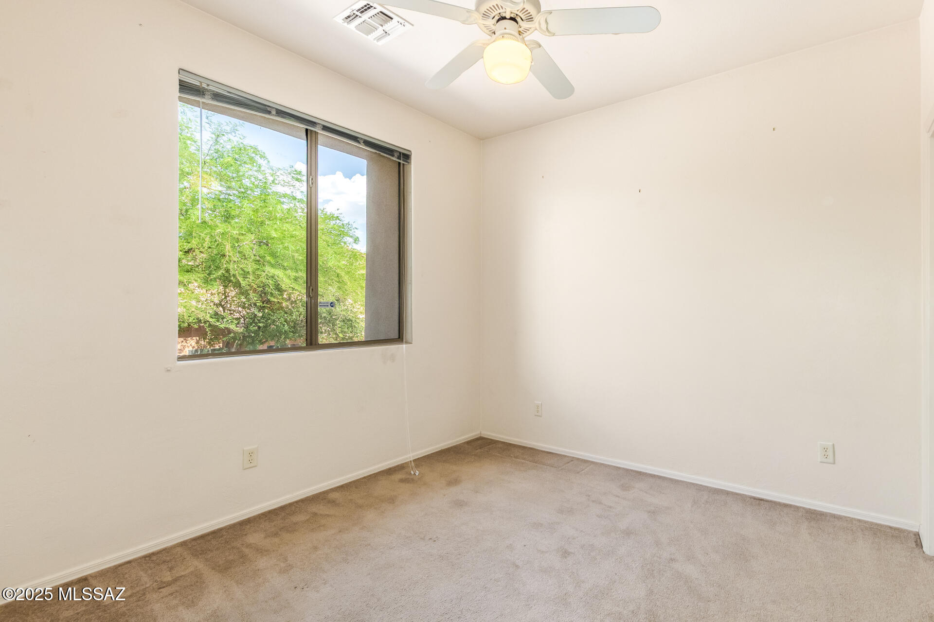 Hacienda Del Rio (1-118) - Residential