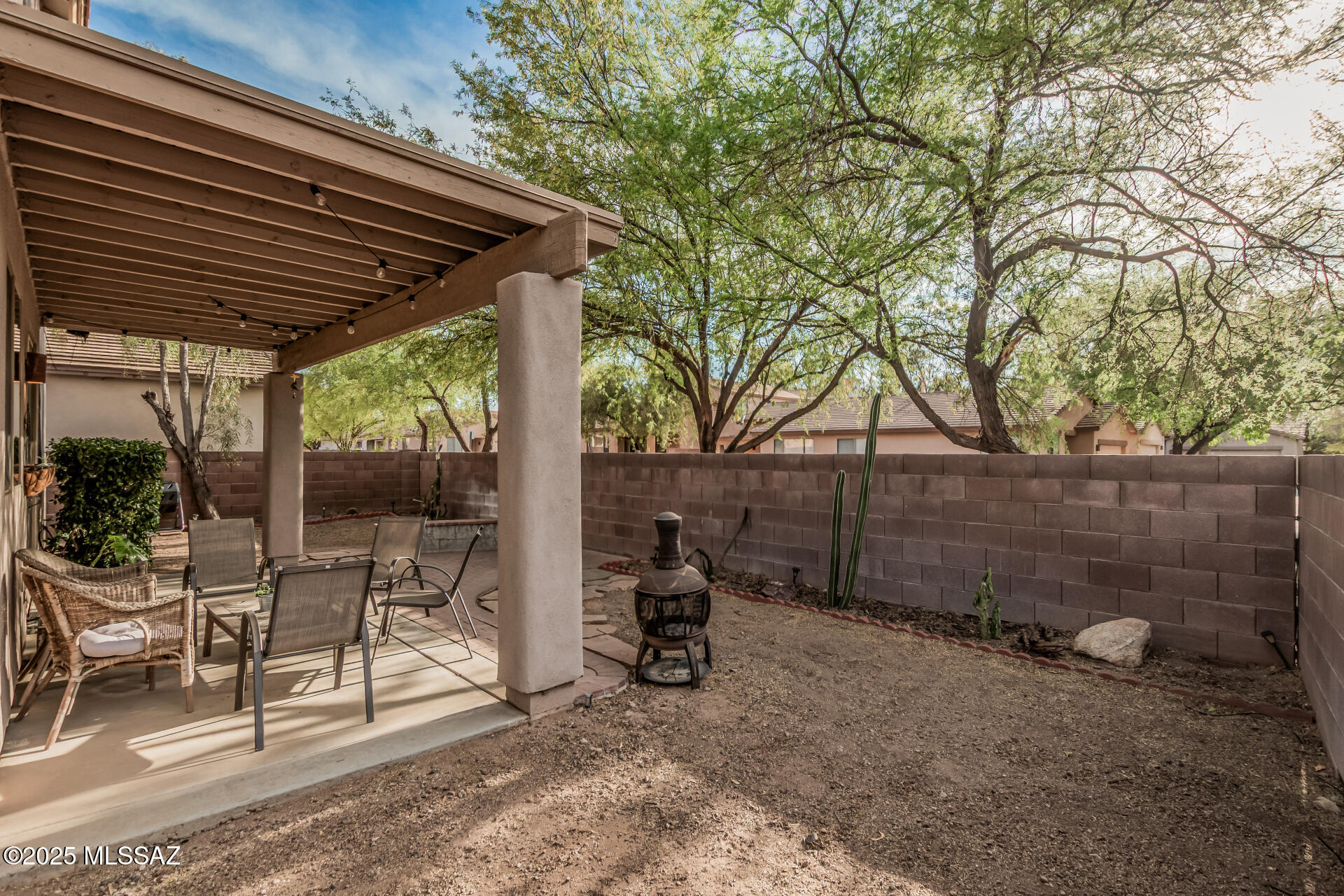 Hacienda Del Rio (1-118) - Residential