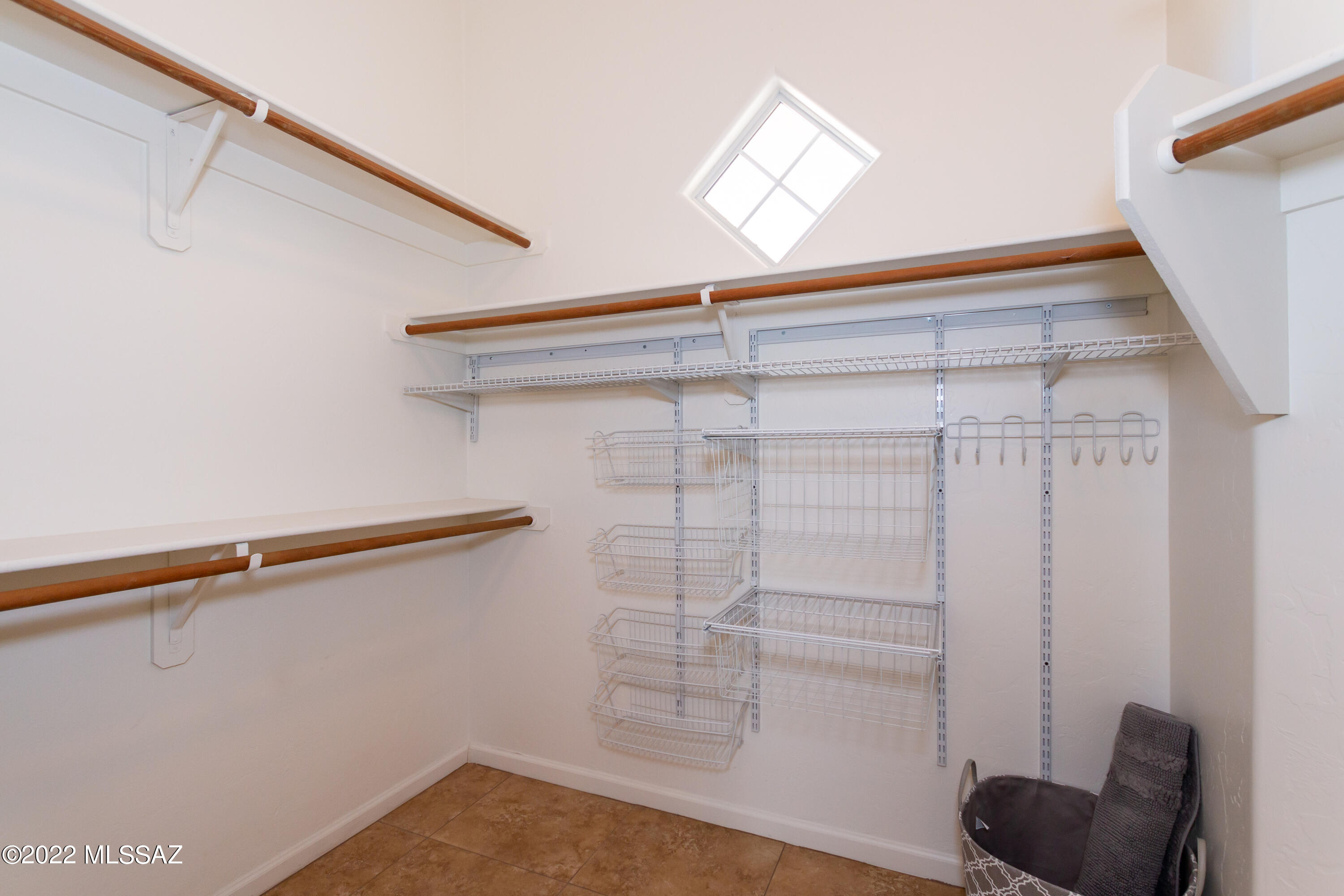 Carmel Pointe (1-104) - Residential