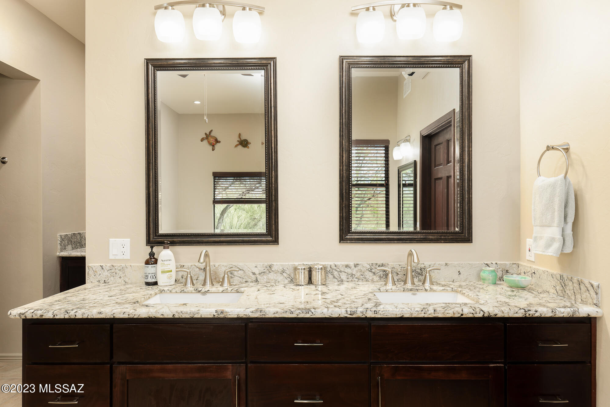 Catalina Foothills Estates NO. 5 - Residential