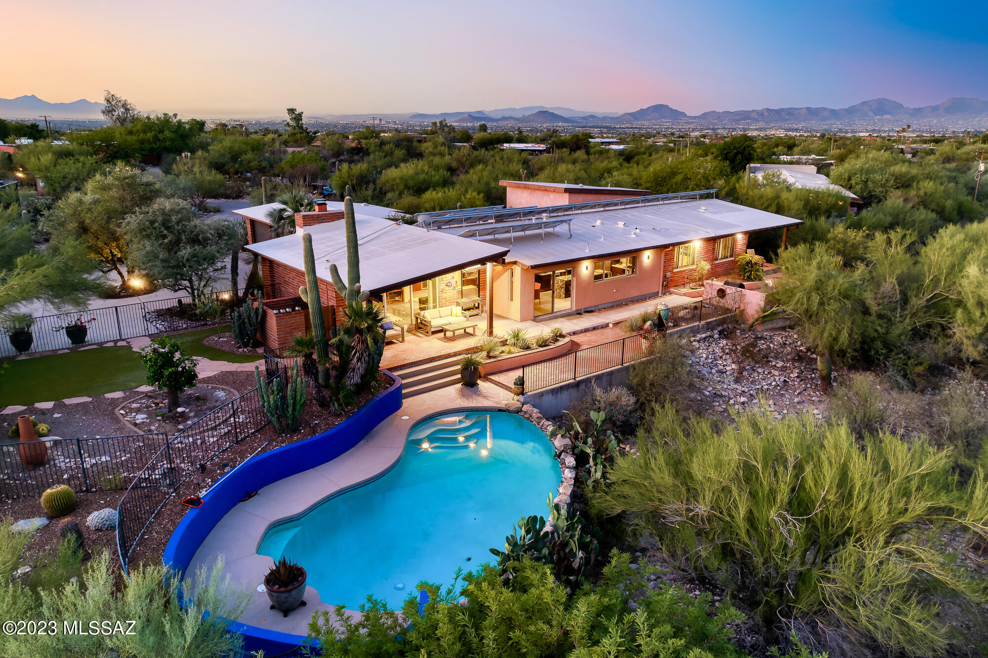 Catalina Foothills Estates NO. 5 - Residential