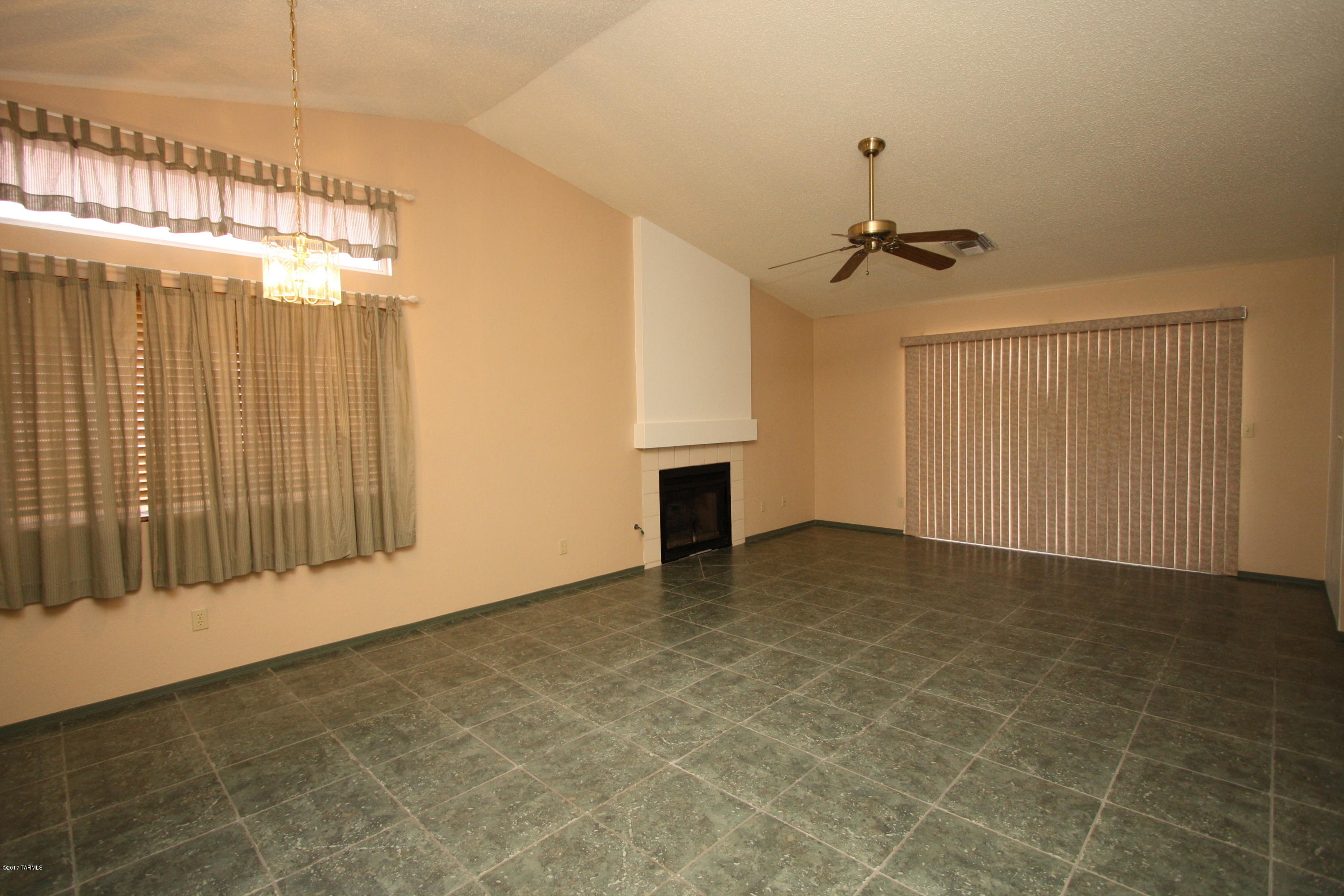 North Ranch (781-885) - Residential Lease