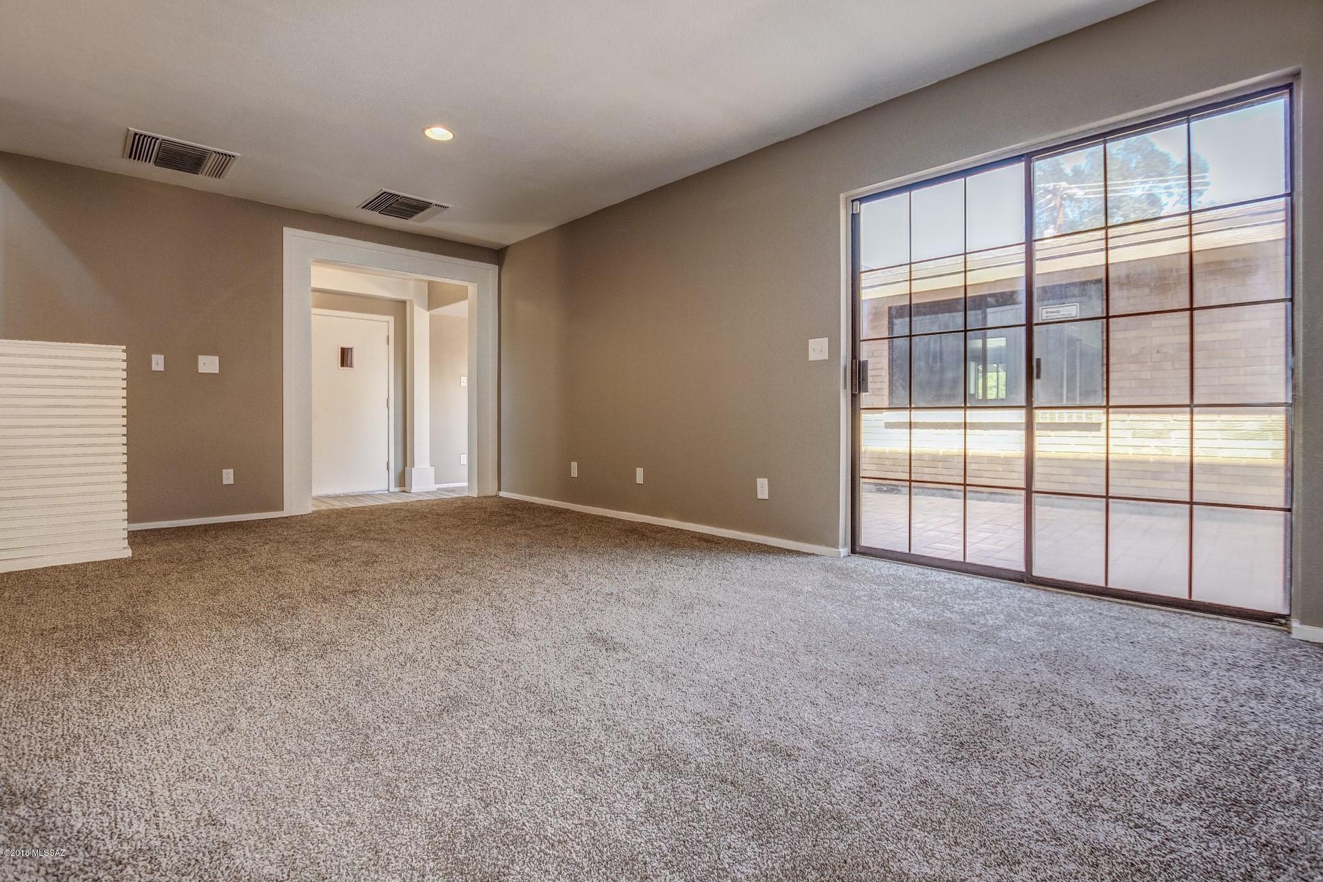 Vista Del Lago - Residential