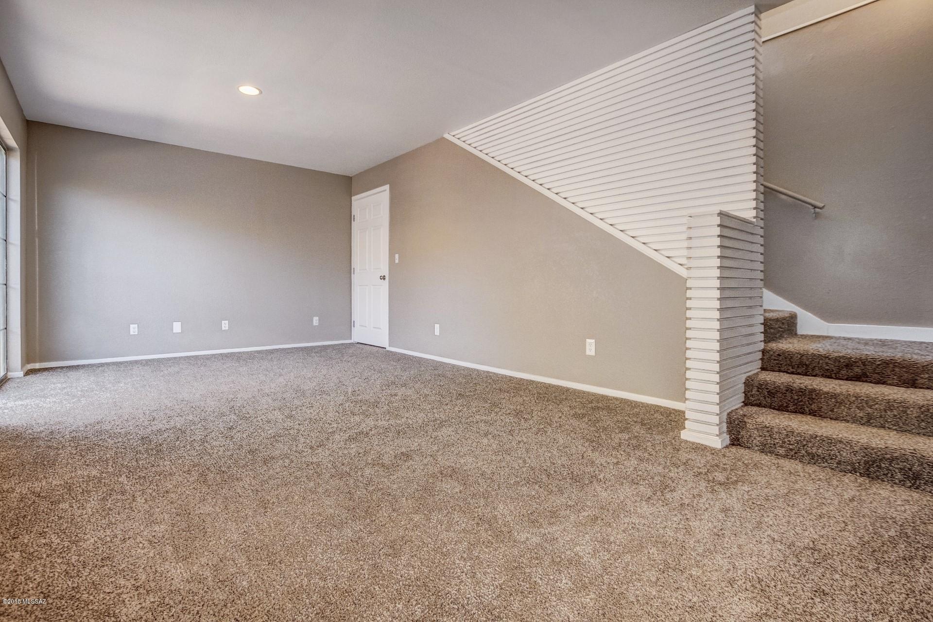 Vista Del Lago - Residential