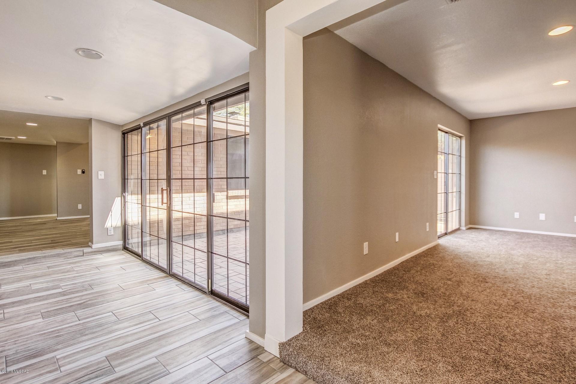 Vista Del Lago - Residential