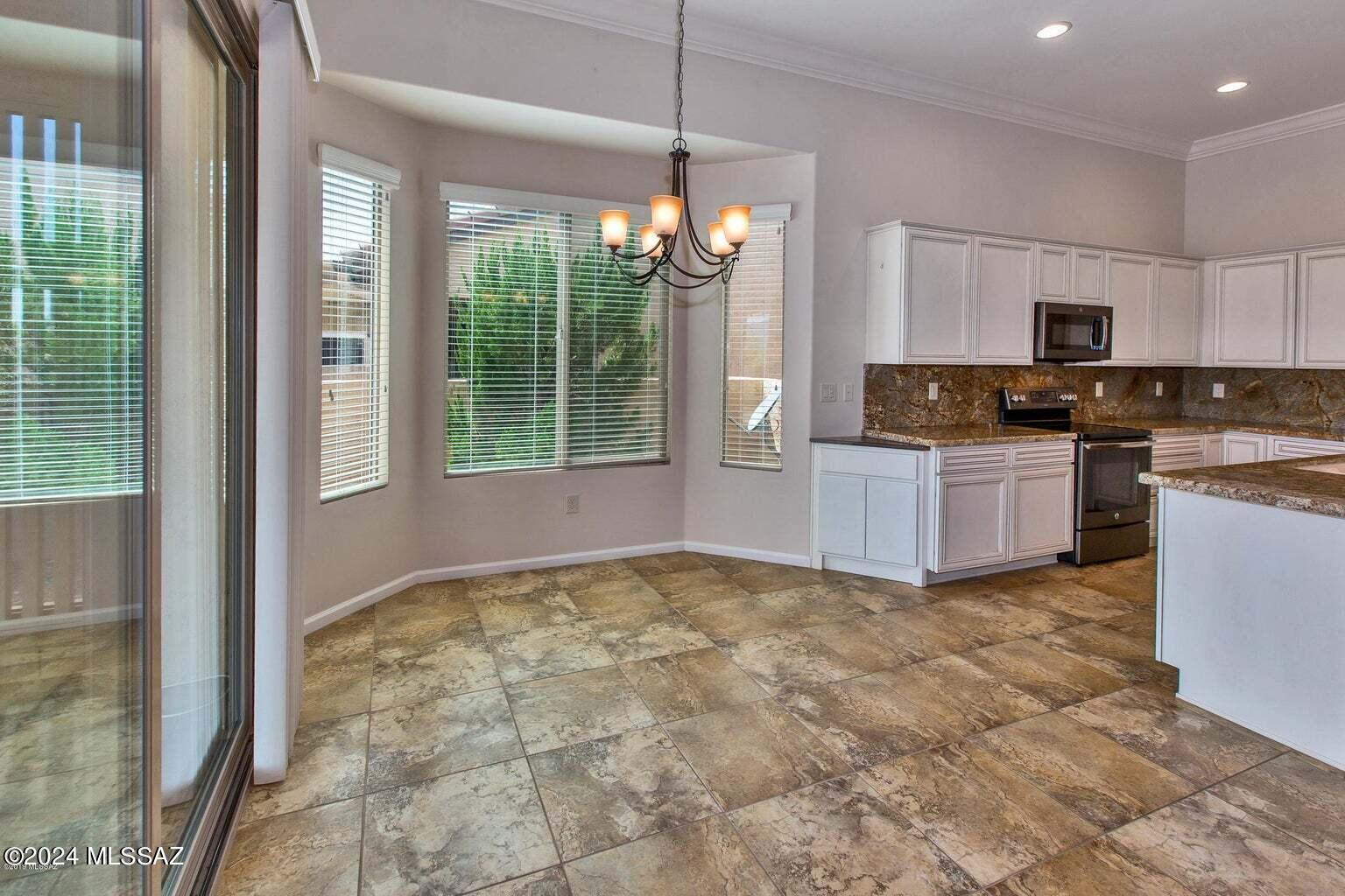 Saddlebrooke Ranch - Residential Lease