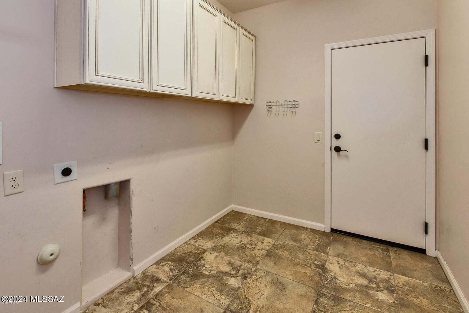 Saddlebrooke Ranch - Residential Lease