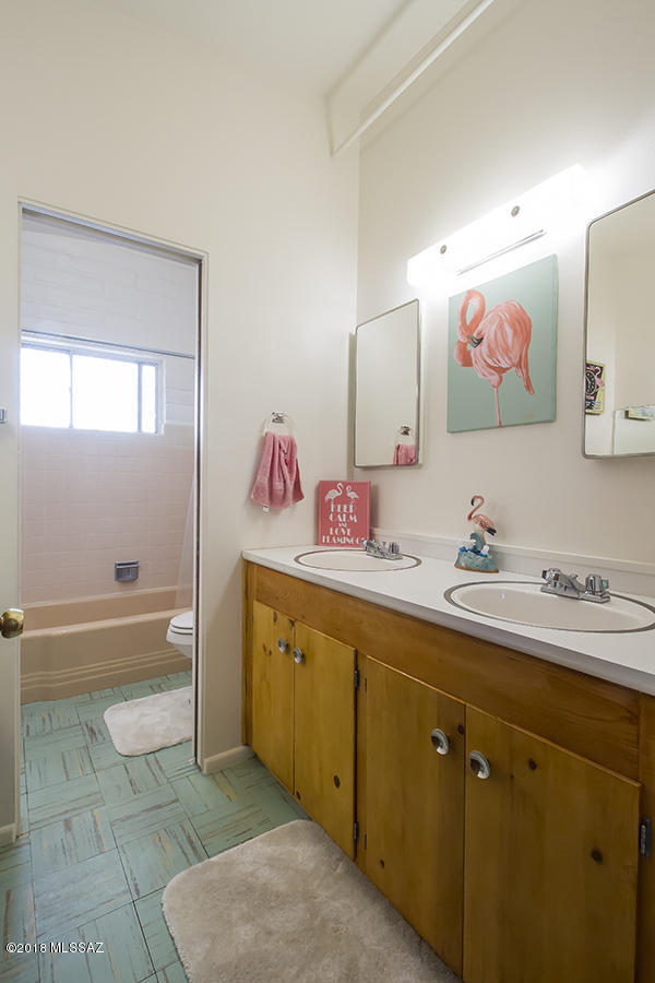 Kingston Knolls Terrace - Residential