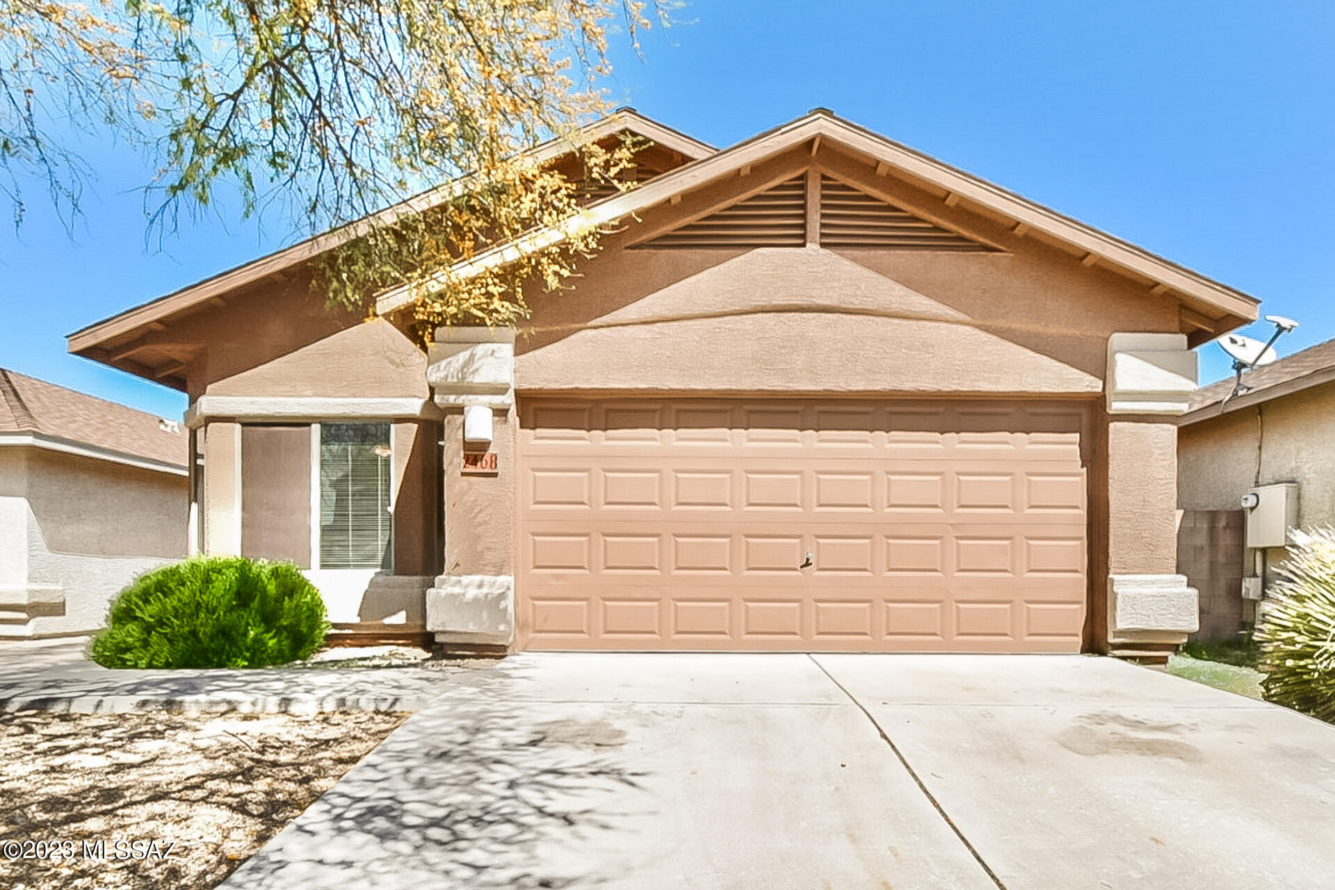 Rillito At La Cholla (1-133) - Residential Lease