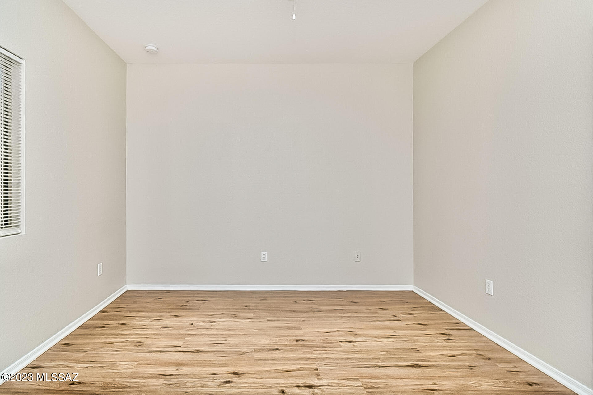 Rillito At La Cholla (1-133) - Residential Lease