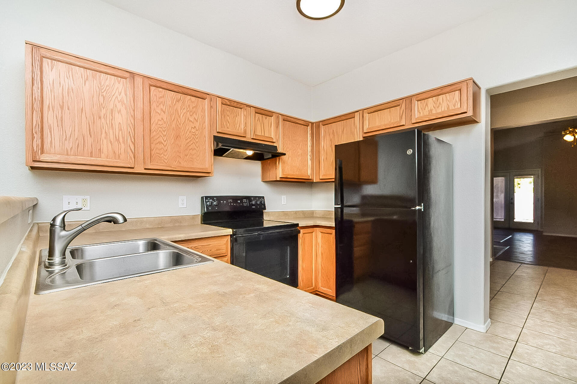 Rillito At La Cholla (1-133) - Residential Lease